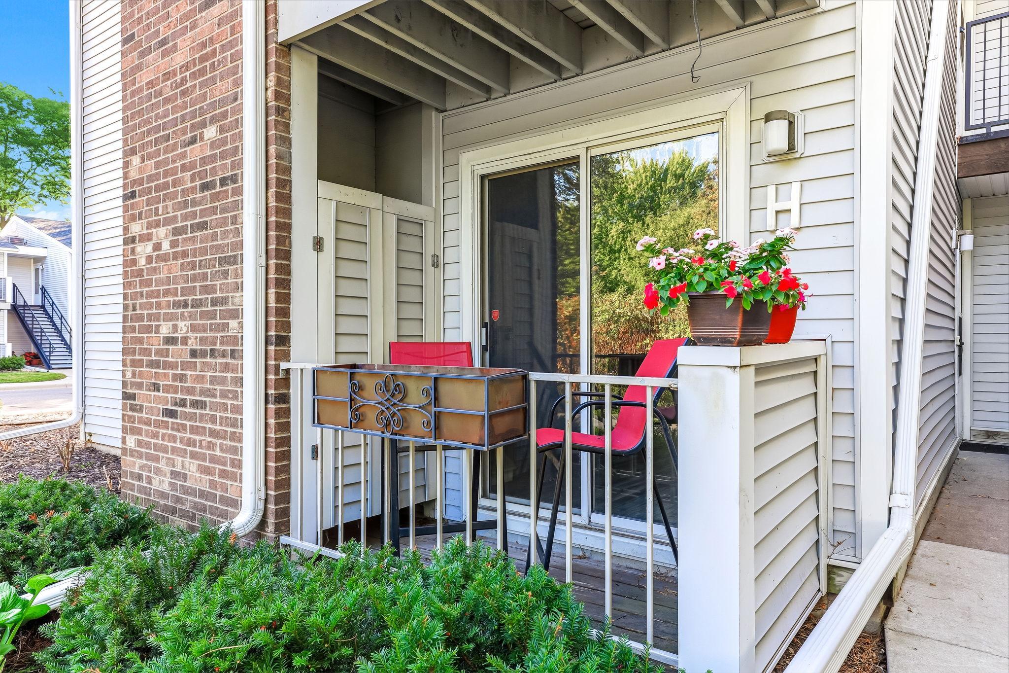 View of Residential at 2310 Benson Avenue #H, Saint Paul MN 55116, Saint Paul (2 of 25) - Mike Wilen | Minnesota Team Real Estate