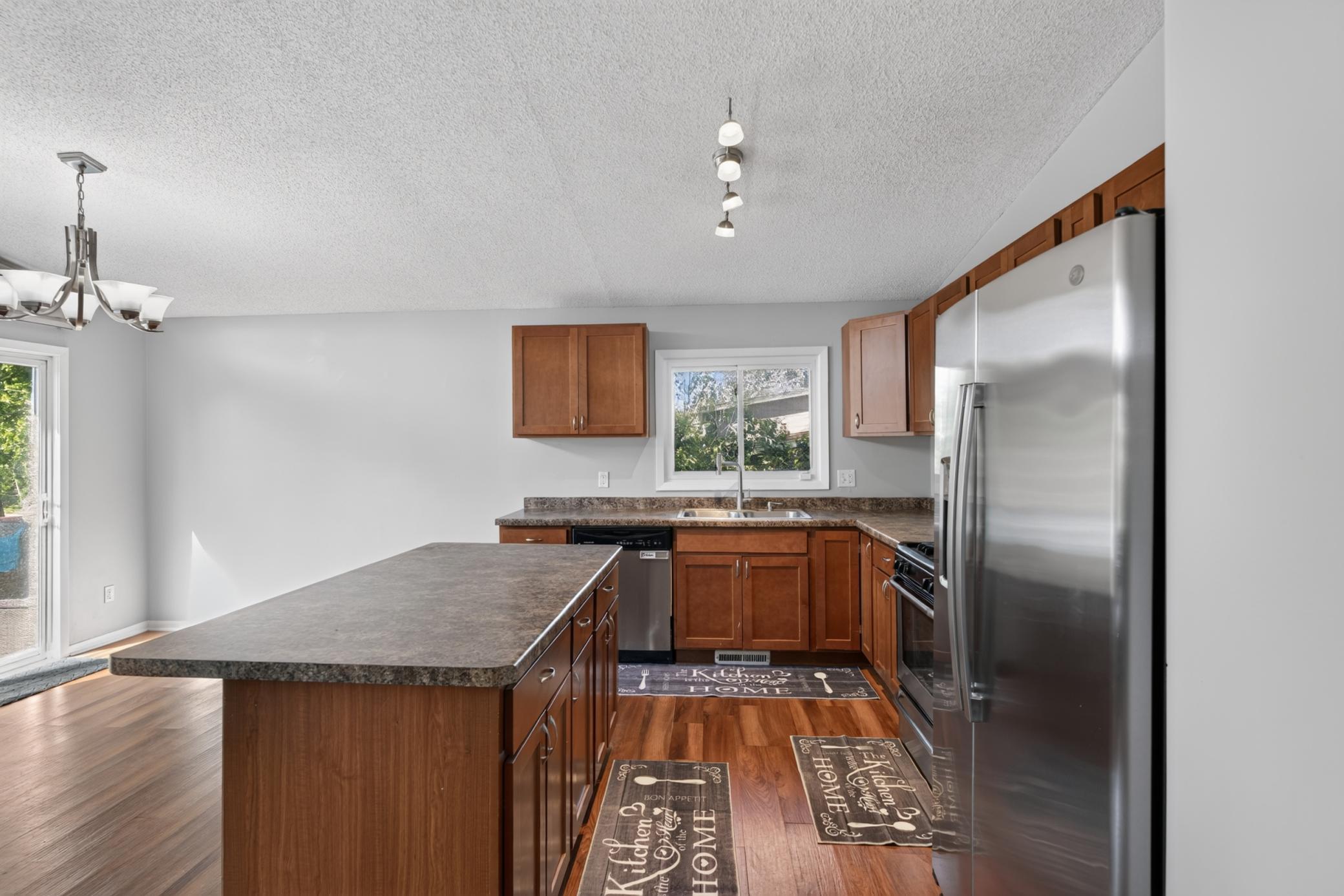 View of Residential at 8149 Brandywine Parkway, Brooklyn Park MN 55444, Brooklyn Park (7 of 26) - Mike Wilen | Minnesota Team Real Estate