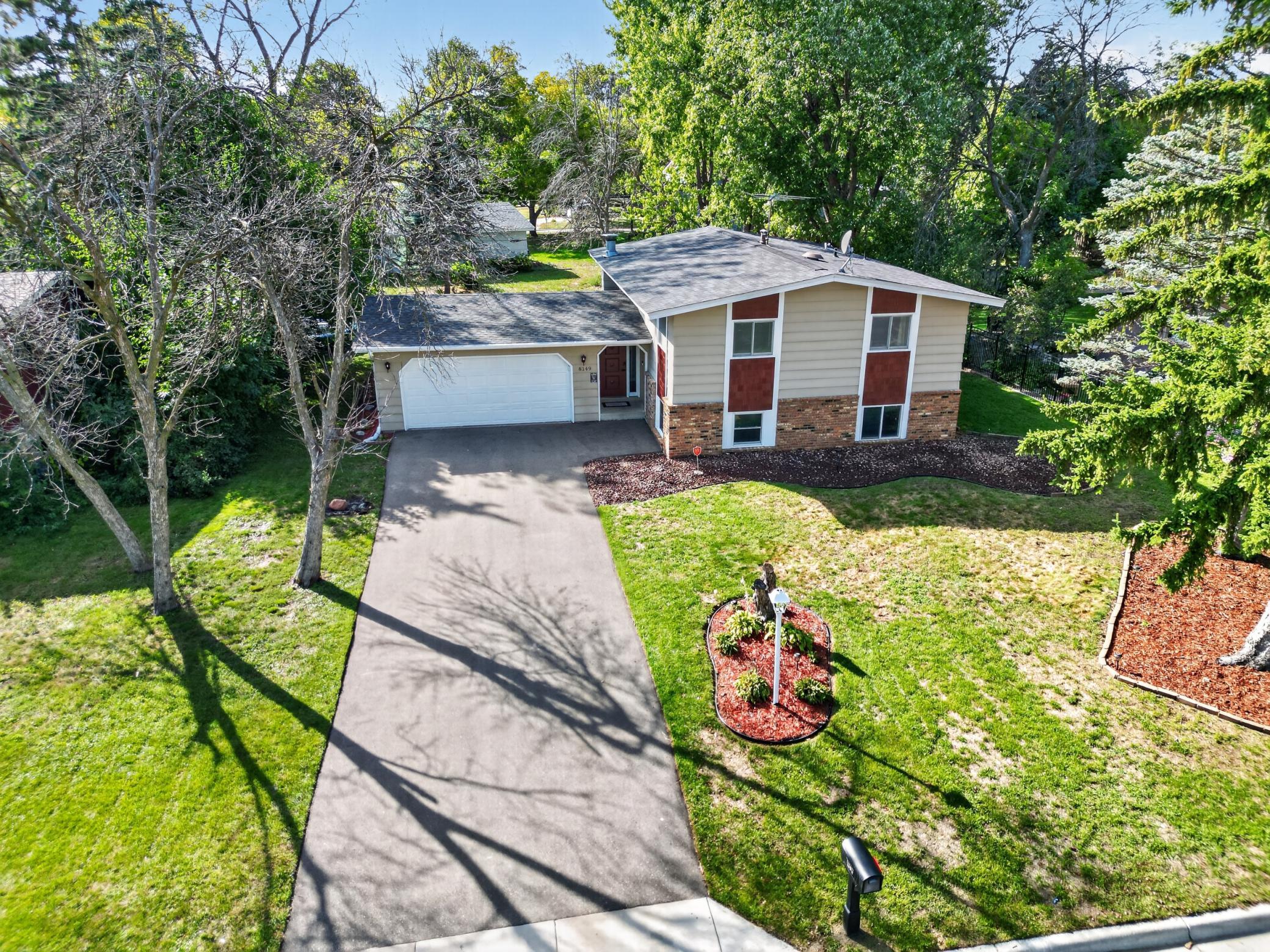 View of Residential at 8149 Brandywine Parkway, Brooklyn Park MN 55444, Brooklyn Park (3 of 26) - Mike Wilen | Minnesota Team Real Estate