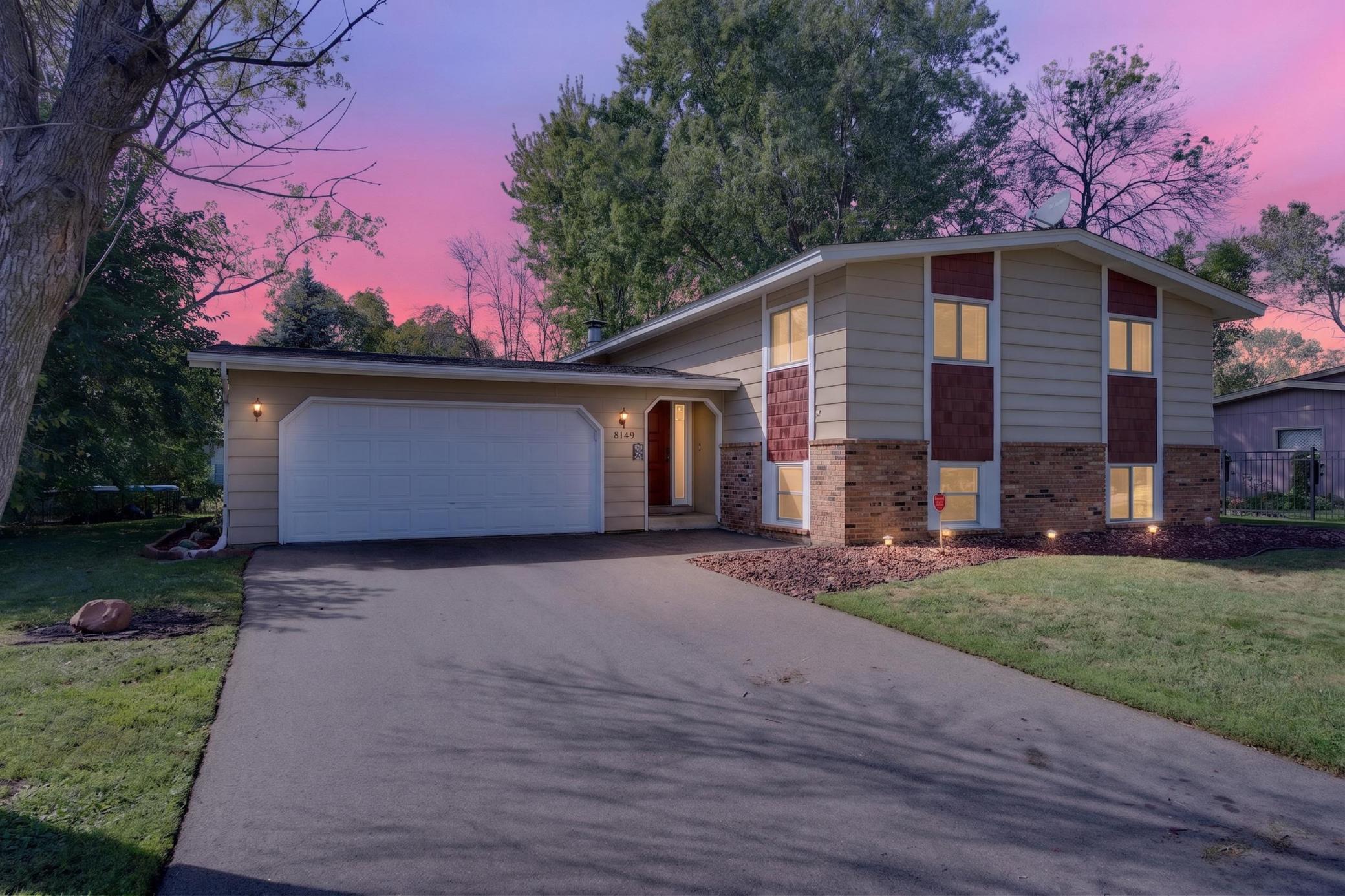 View of Single Family at 8149 Brandywine Parkway, Brooklyn Park - Mike Wilen | Minnesota Team Real Estate