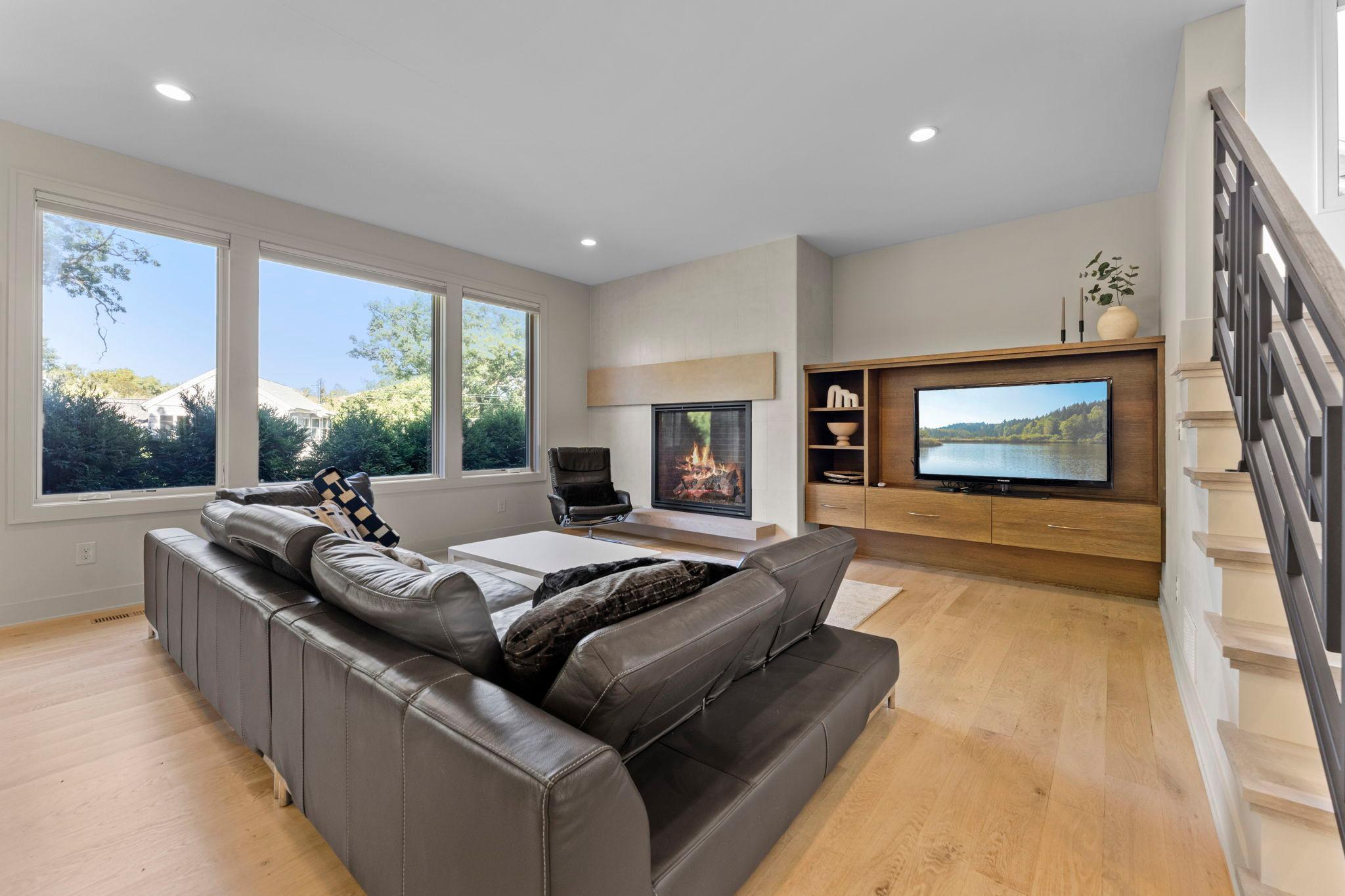 View of Residential at 115 Brunswick Avenue, Golden Valley MN 55422, Golden Valley (10 of 82) - Mike Wilen | Minnesota Team Real Estate