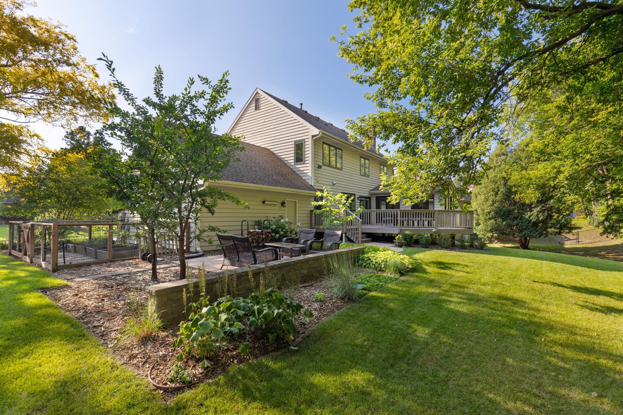 View of Residential at 9017 Larkspur Lane, Eden Prairie MN 55347, Eden Prairie (31 of 37) - Mike Wilen | Minnesota Team Real Estate