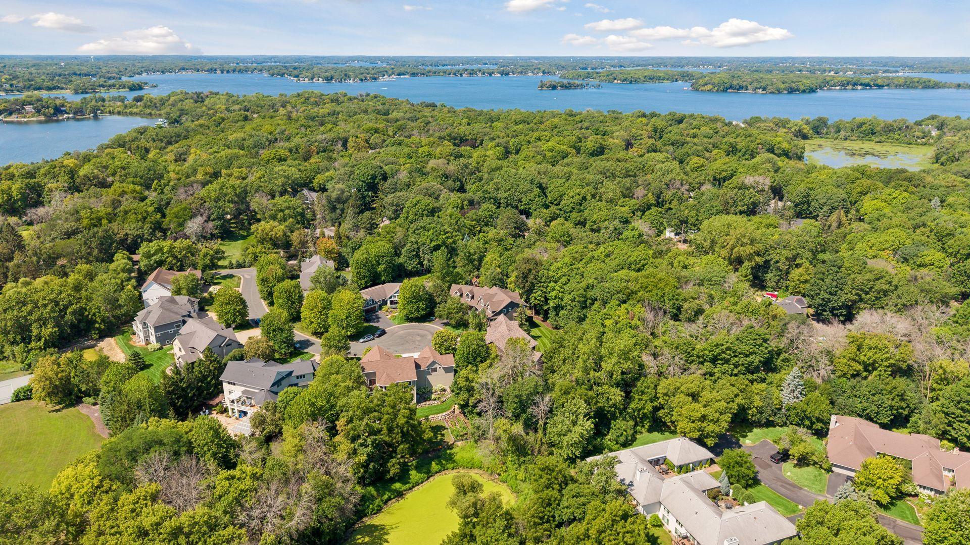 View of Residential at 20650 Parkview Lane, Excelsior MN 55331, Excelsior (82 of 84) - Mike Wilen | Minnesota Team Real Estate