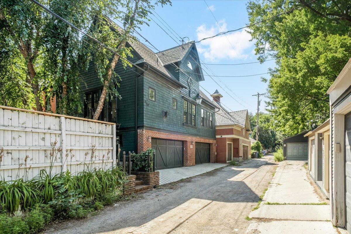 View of Residential at 449 Portland Avenue #3, Saint Paul MN 55102, Saint Paul (49 of 50) - Mike Wilen | Minnesota Team Real Estate