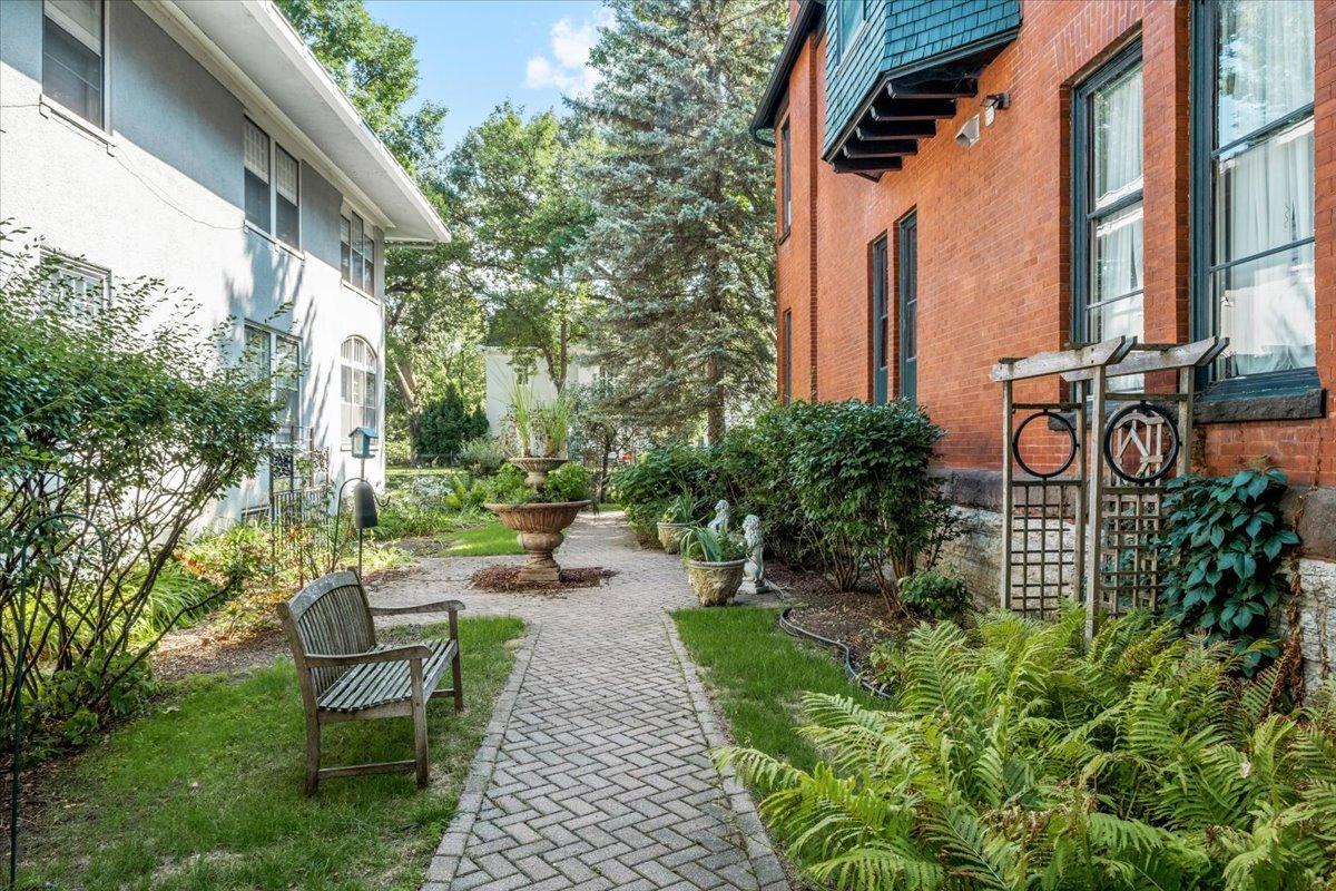 View of Residential at 449 Portland Avenue #3, Saint Paul MN 55102, Saint Paul (46 of 50) - Mike Wilen | Minnesota Team Real Estate