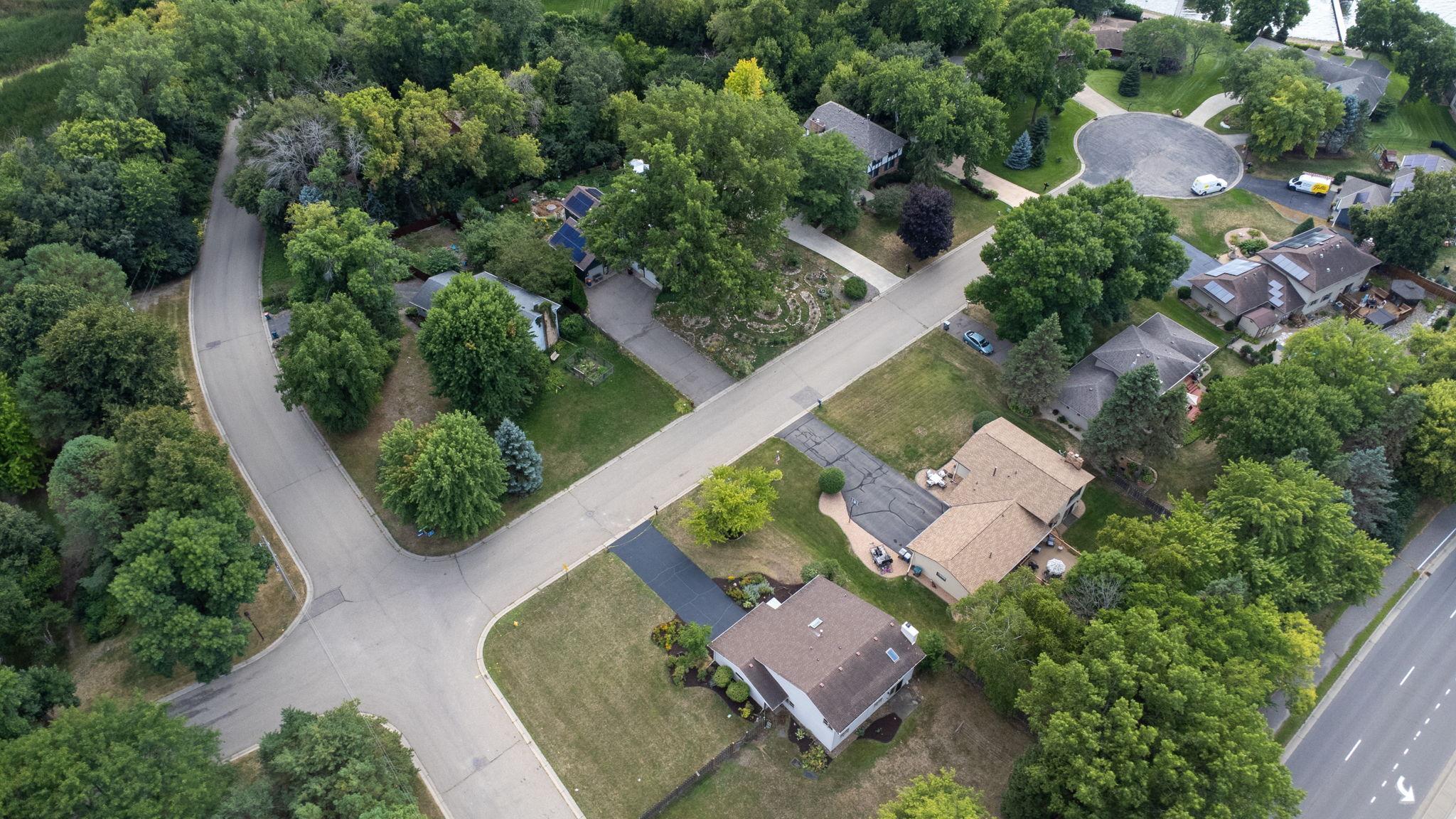 View of Residential at 11510 57th Avenue, Plymouth MN 55442, Plymouth (33 of 38) - Mike Wilen | Minnesota Team Real Estate