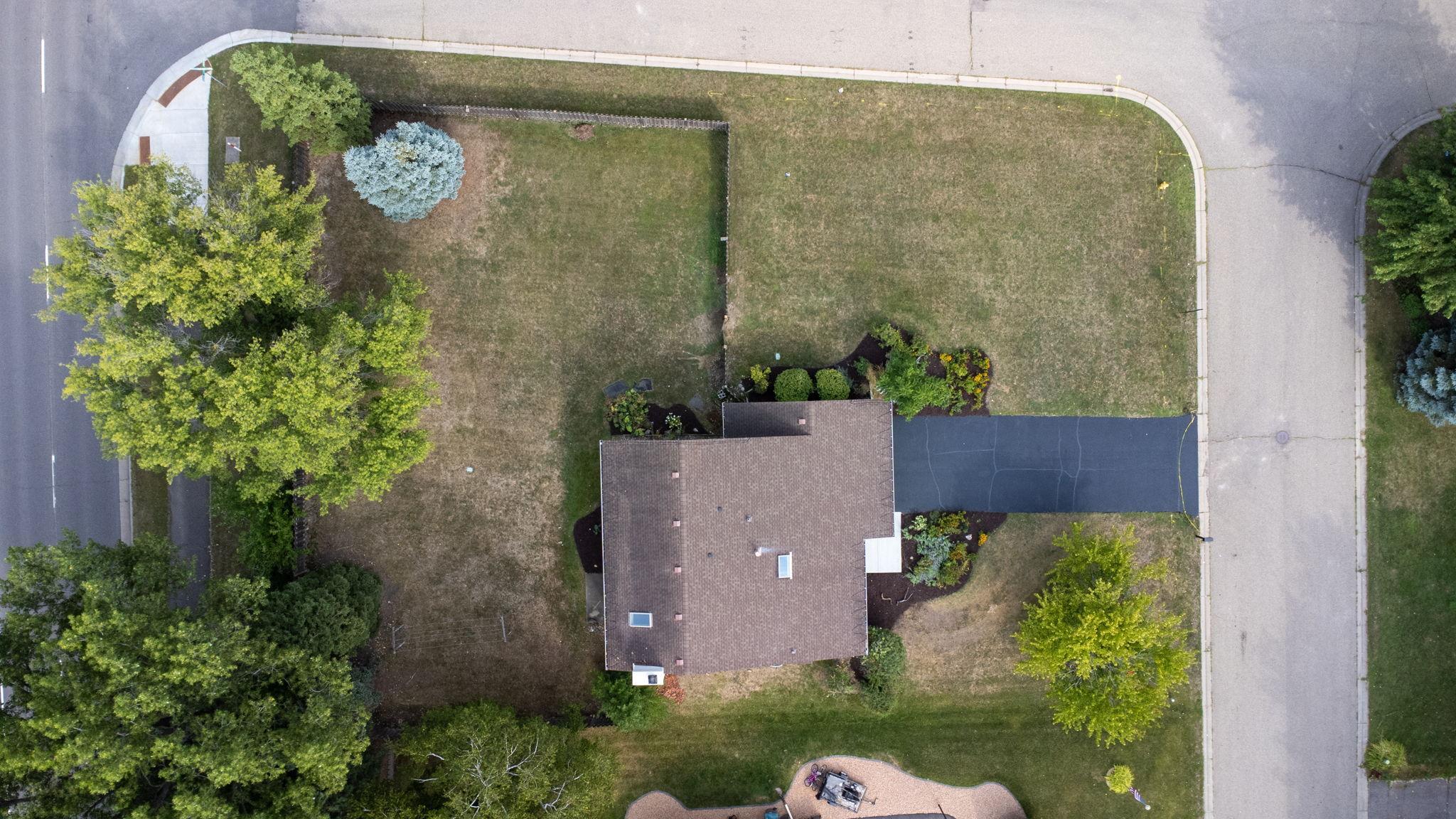View of Residential at 11510 57th Avenue, Plymouth MN 55442, Plymouth (35 of 38) - Mike Wilen | Minnesota Team Real Estate