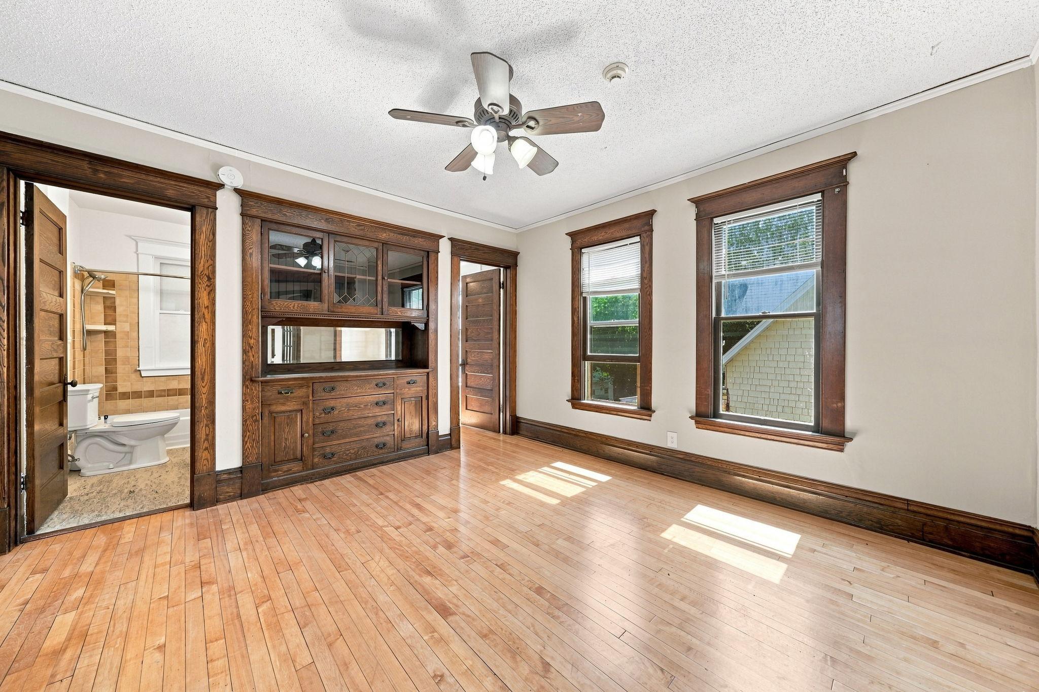 View of Residential Income at 1174 14th Avenue, Minneapolis MN 55414, Minneapolis (4 of 54) - Mike Wilen | Minnesota Team Real Estate