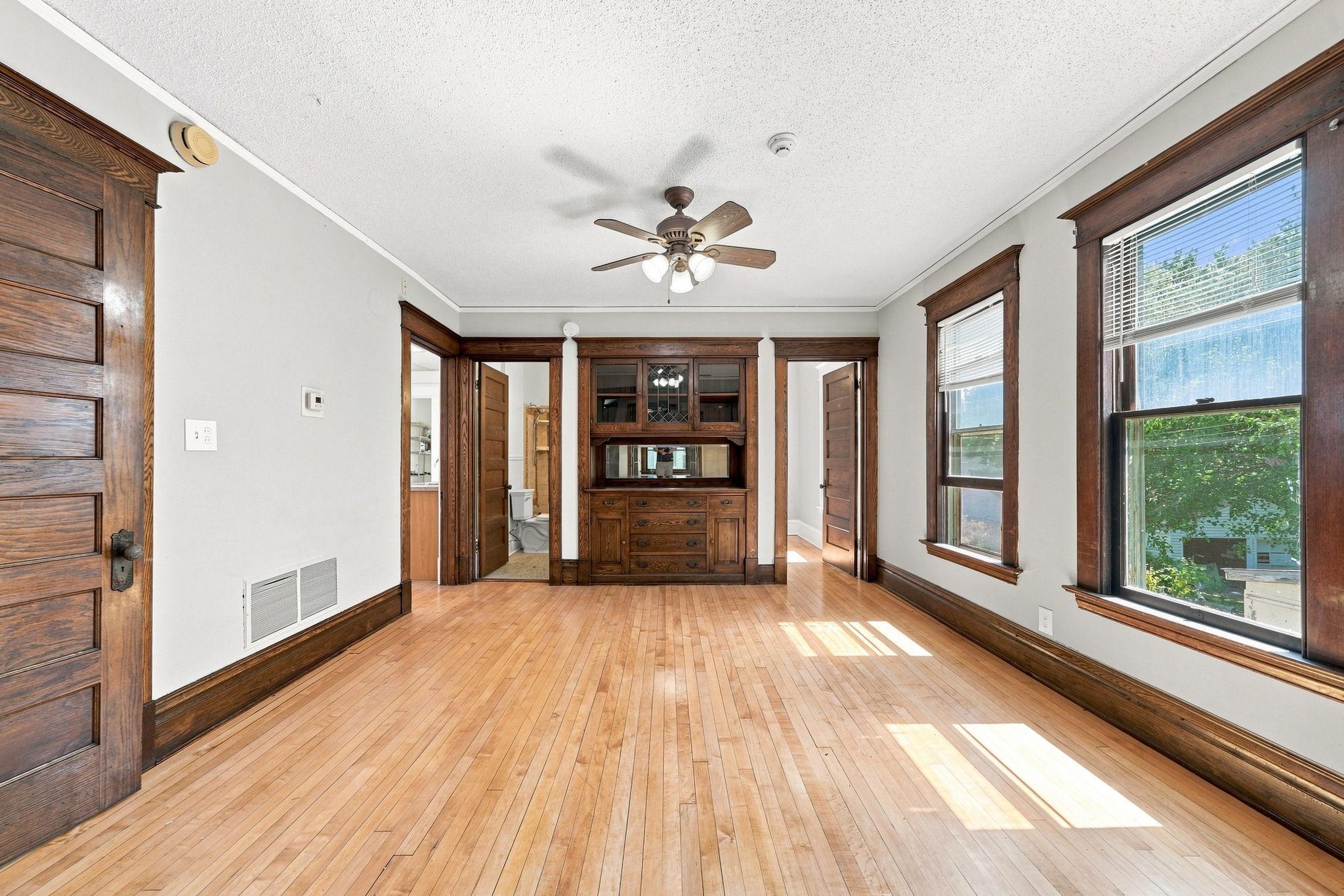 View of Residential Income at 1174 14th Avenue, Minneapolis MN 55414, Minneapolis (7 of 54) - Mike Wilen | Minnesota Team Real Estate