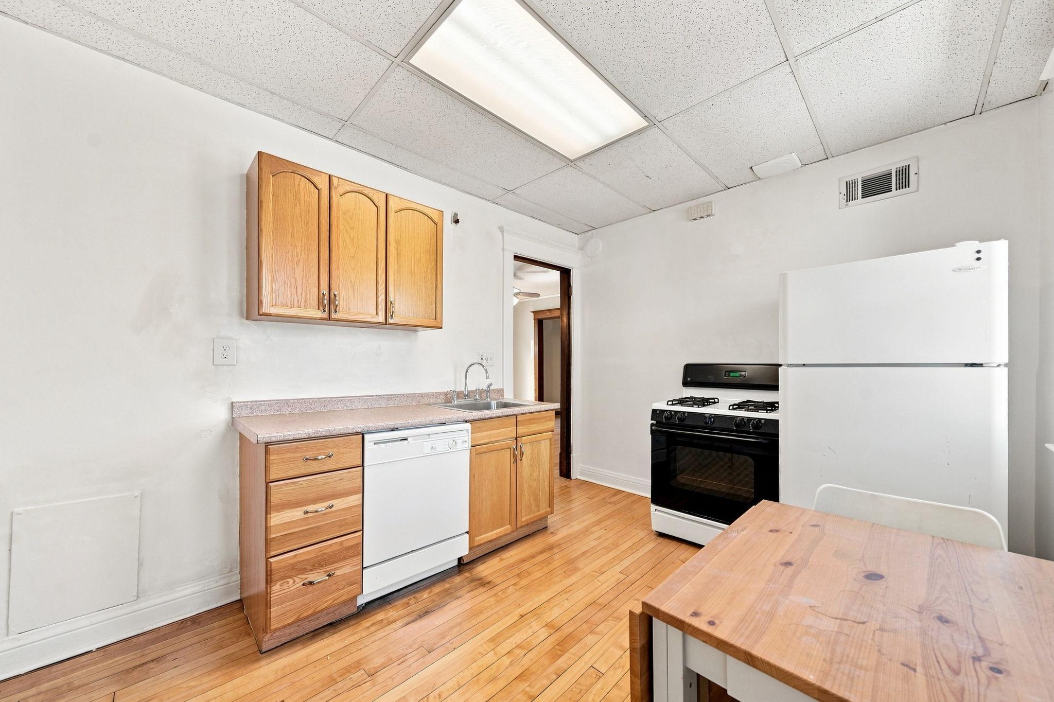 View of Residential Income at 1174 14th Avenue, Minneapolis MN 55414, Minneapolis (10 of 54) - Mike Wilen | Minnesota Team Real Estate