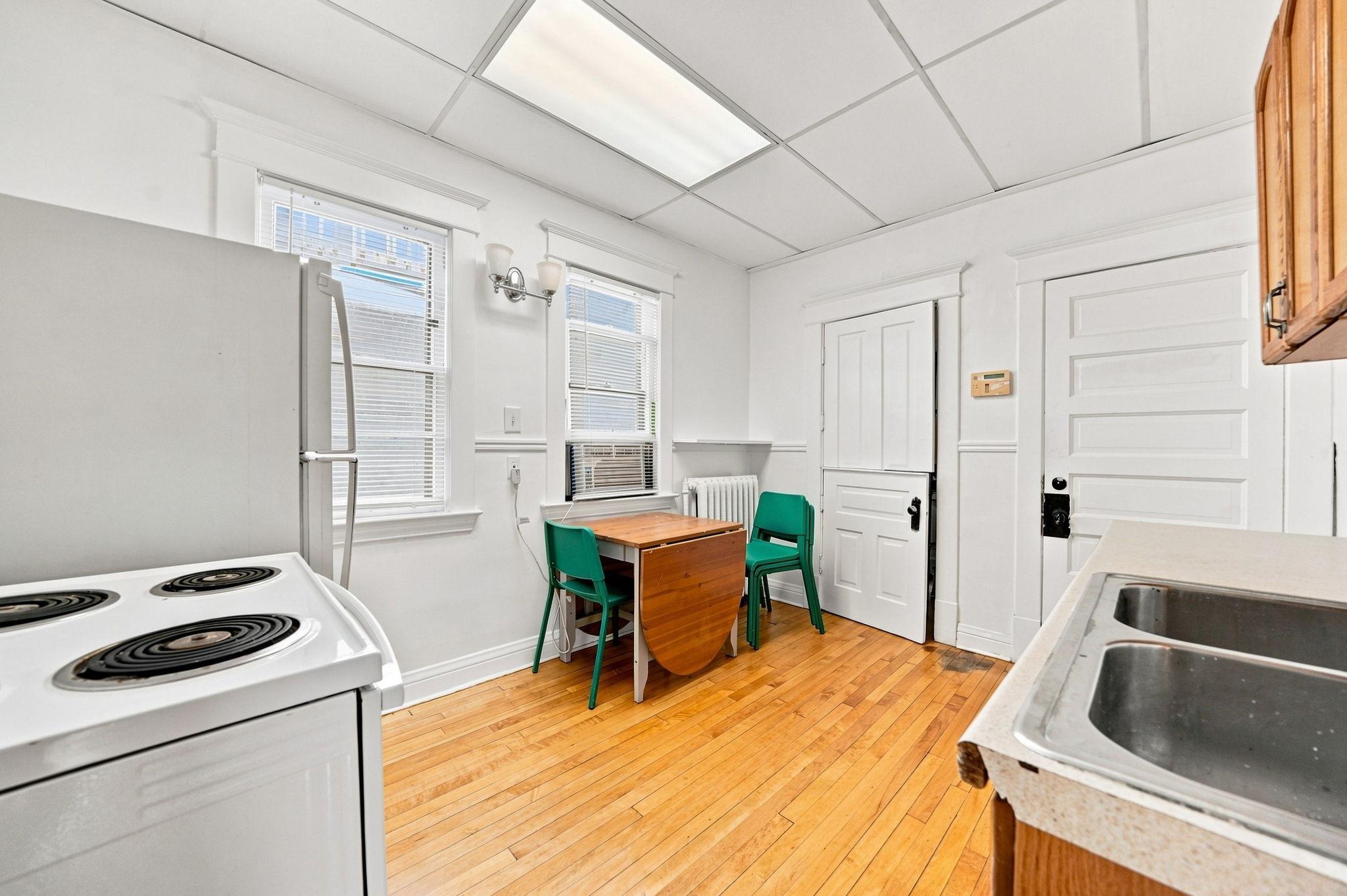View of Residential Income at 1174 14th Avenue, Minneapolis MN 55414, Minneapolis (31 of 54) - Mike Wilen | Minnesota Team Real Estate