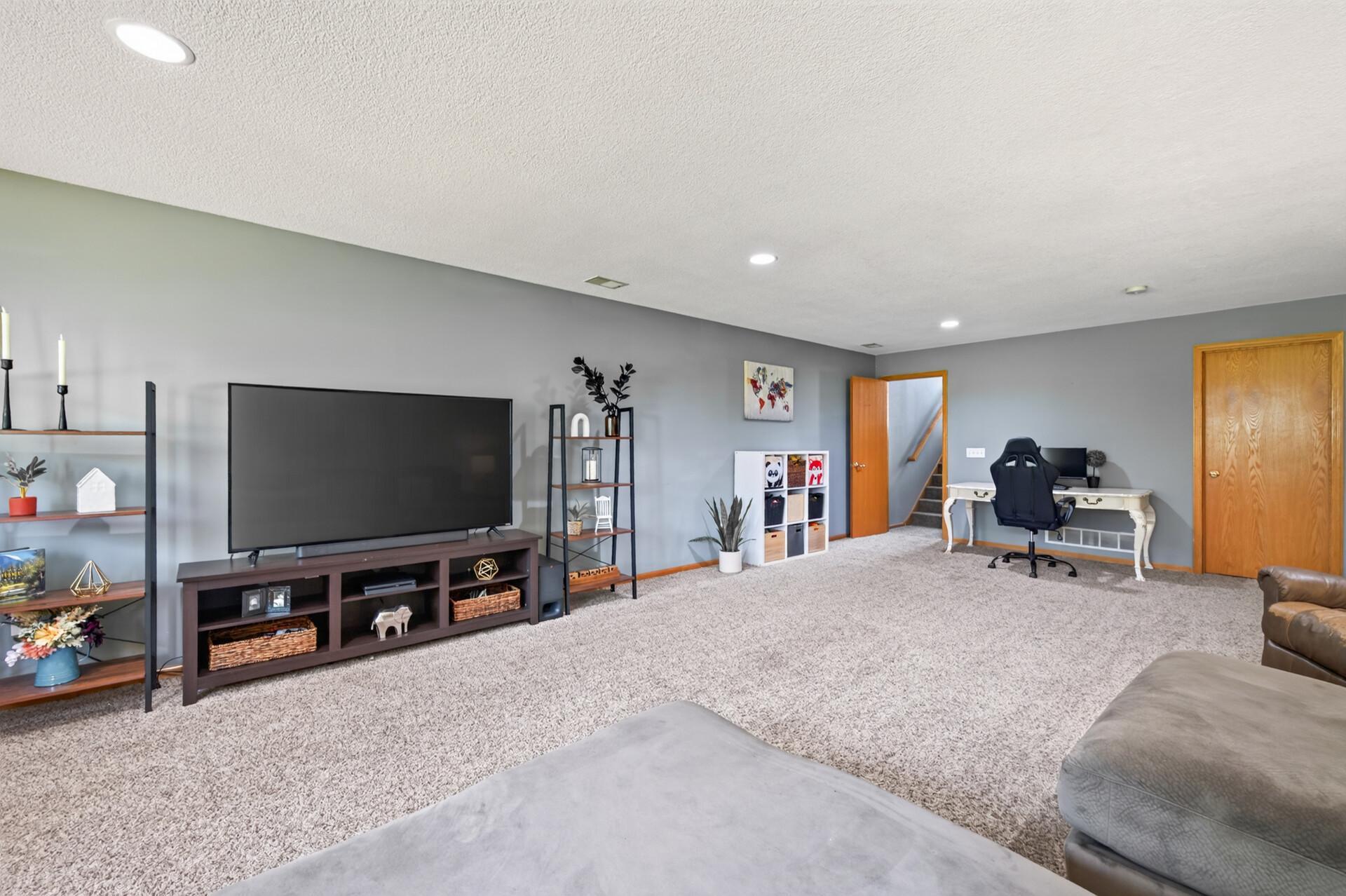 View of Residential at 12774 Ulysses Circle, Blaine MN 55434, Blaine (28 of 42) - Mike Wilen | Minnesota Team Real Estate
