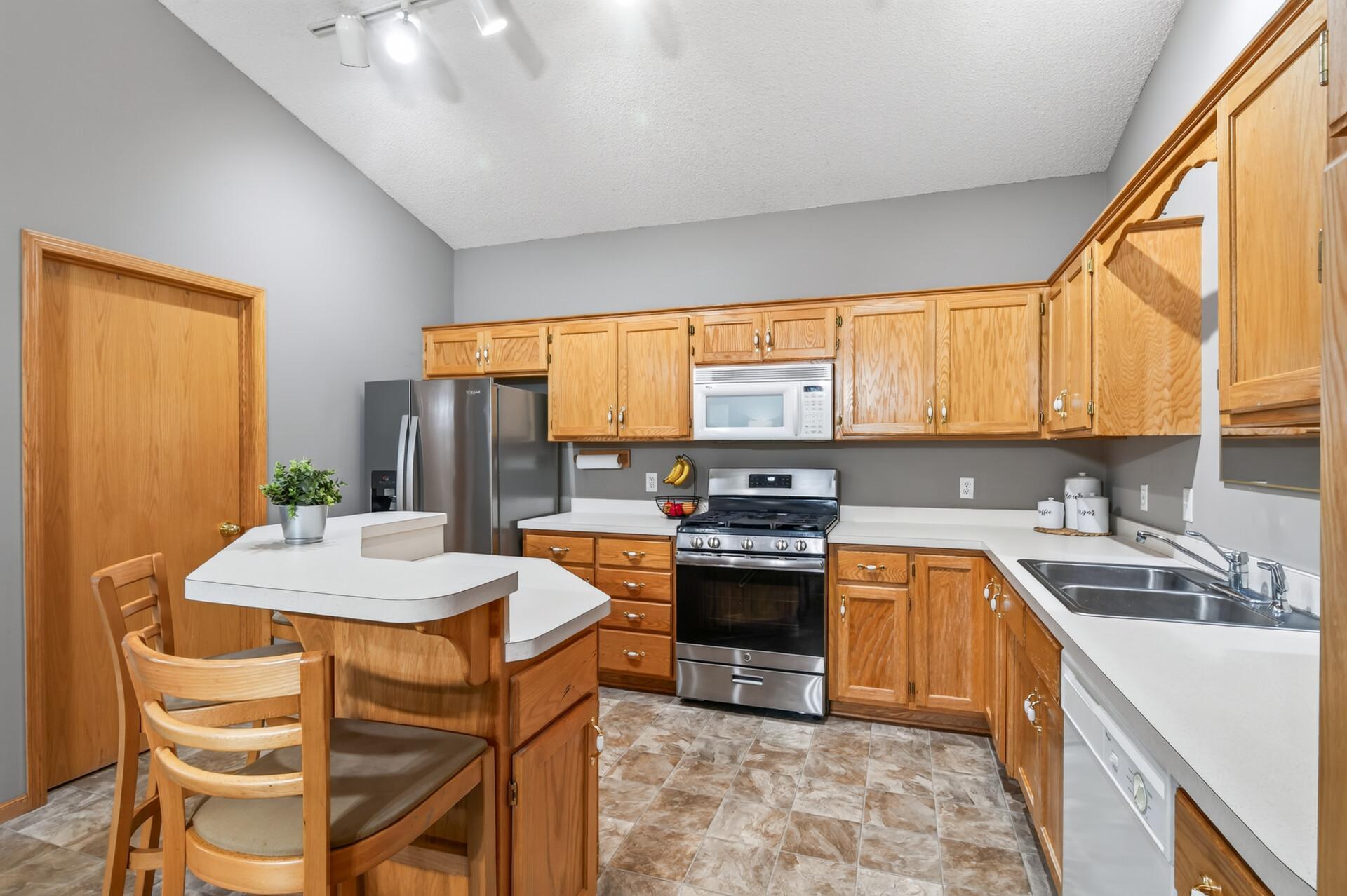 View of Residential at 12774 Ulysses Circle, Blaine MN 55434, Blaine (19 of 42) - Mike Wilen | Minnesota Team Real Estate