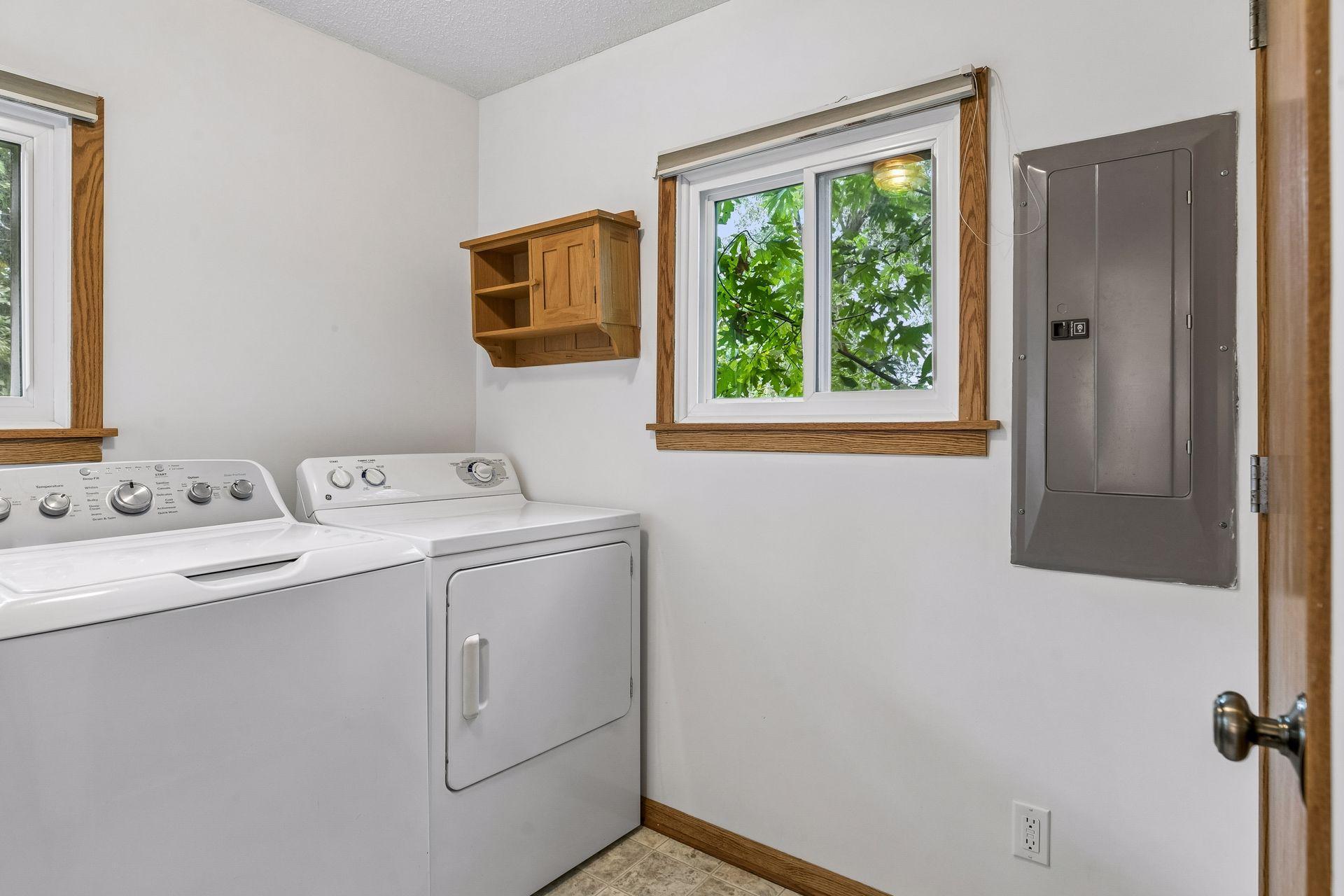 View of Residential at 670 Goodwin Avenue, Oakdale MN 55128, Oakdale (21 of 46) - Mike Wilen | Minnesota Team Real Estate