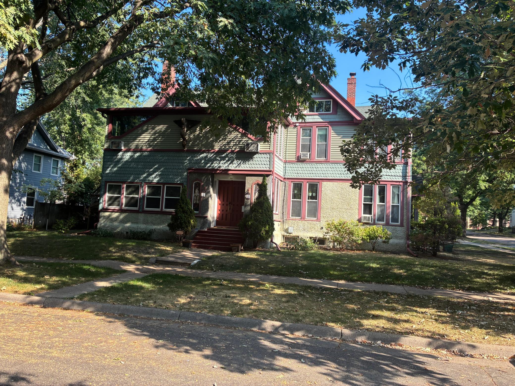 View of Residential Income at 1857 Carroll Avenue, Saint Paul MN 55104, Saint Paul (4 of 21) - Mike Wilen | Minnesota Team Real Estate
