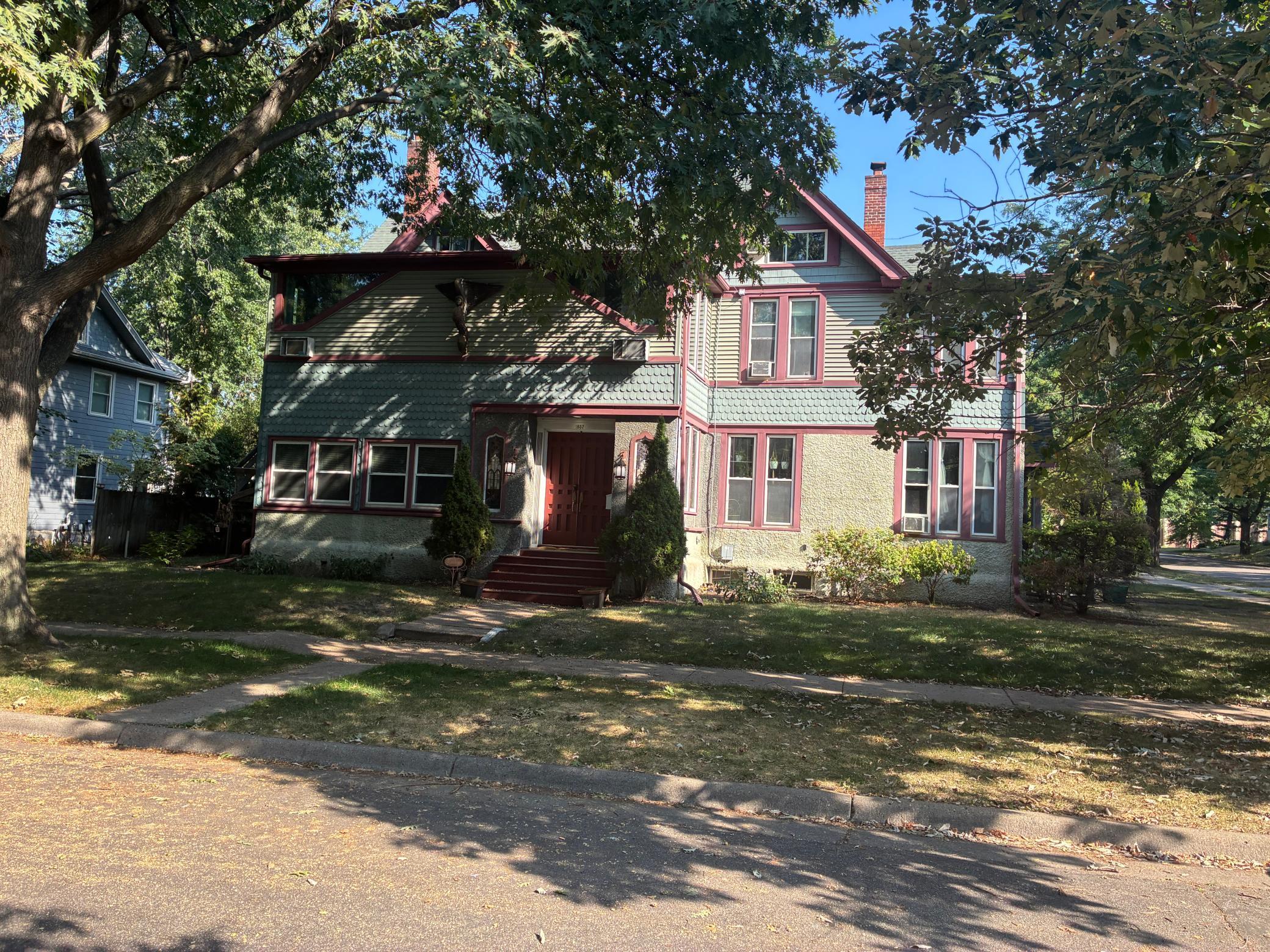 View of Residential Income at 1857 Carroll Avenue, Saint Paul MN 55104, Saint Paul (3 of 21) - Mike Wilen | Minnesota Team Real Estate
