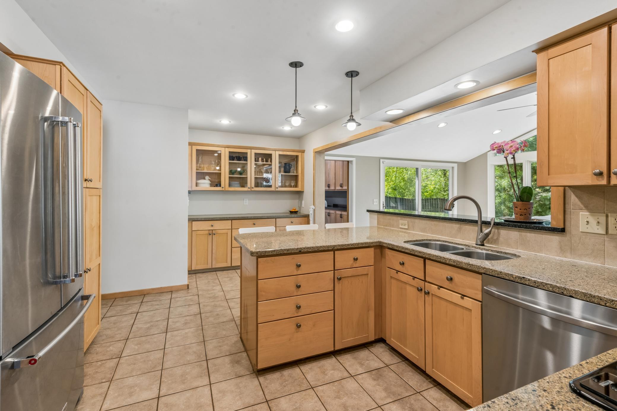 View of Residential at 290 Ridgeview Drive, Wayzata MN 55391, Wayzata (7 of 39) - Mike Wilen | Minnesota Team Real Estate