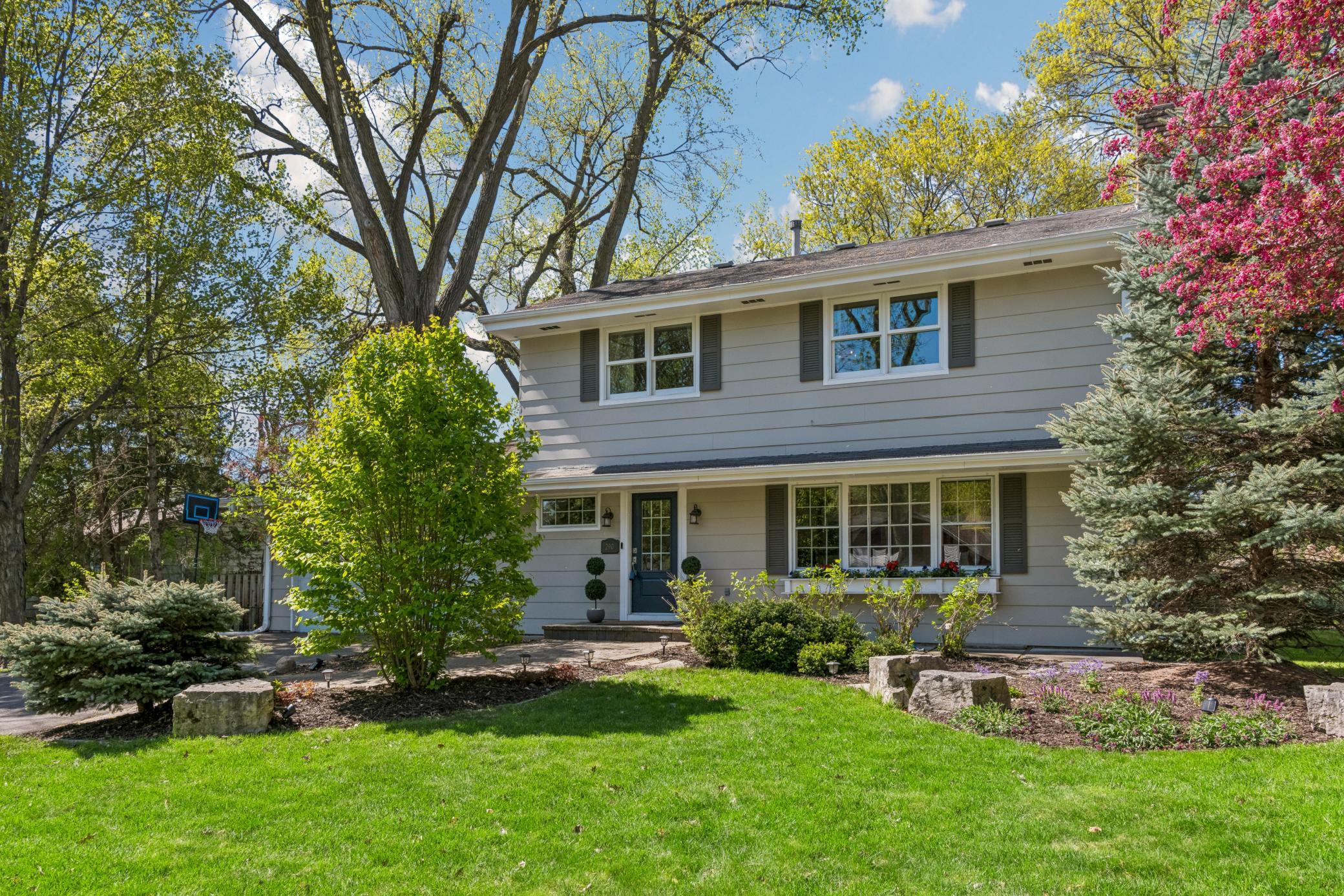 View of Residential at 290 Ridgeview Drive, Wayzata MN 55391, Wayzata (2 of 39) - Mike Wilen | Minnesota Team Real Estate