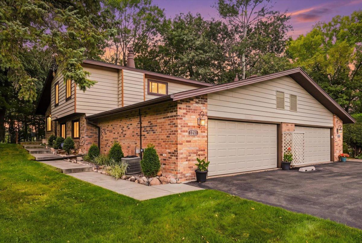View of Residential at 1251 Archer Lane, Plymouth MN 55447, Plymouth (27 of 29) - Mike Wilen | Minnesota Team Real Estate