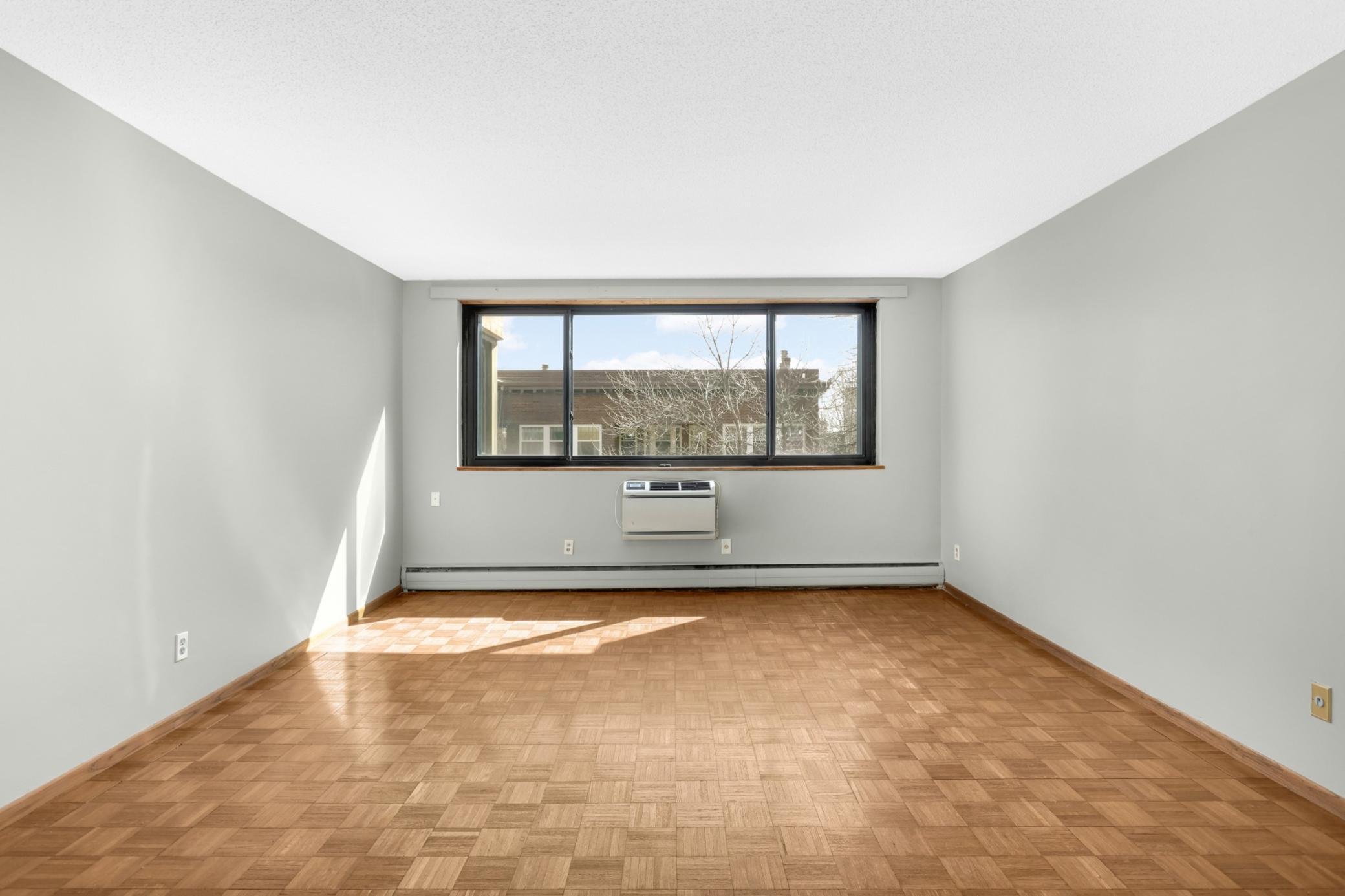View of Residential at 1912 Dupont Avenue #405, Minneapolis MN 55403, Minneapolis (3 of 18) - Mike Wilen | Minnesota Team Real Estate