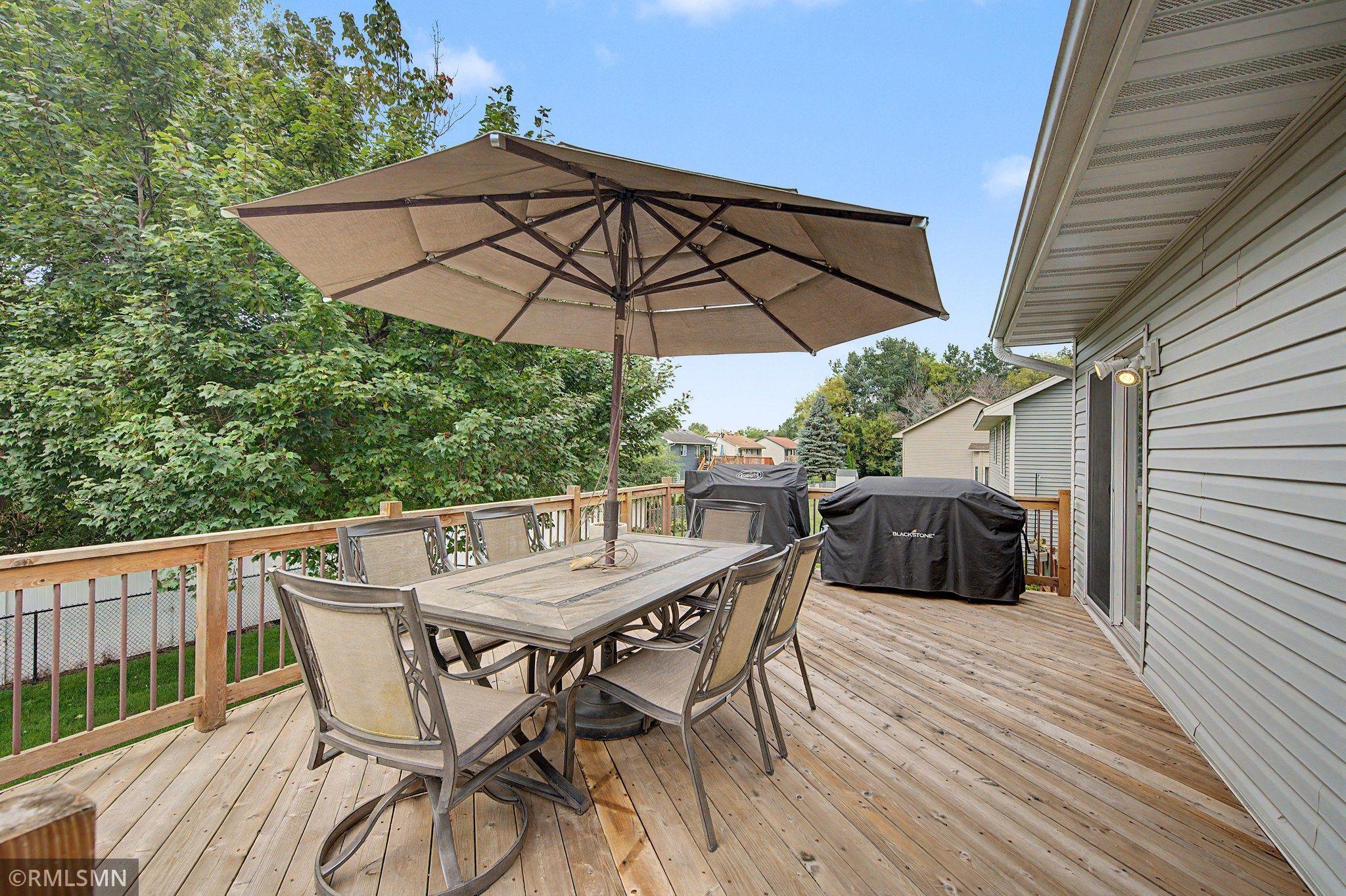 View of Residential at 748 101st Lane, Blaine MN 55434, Blaine (28 of 33) - Mike Wilen | Minnesota Team Real Estate