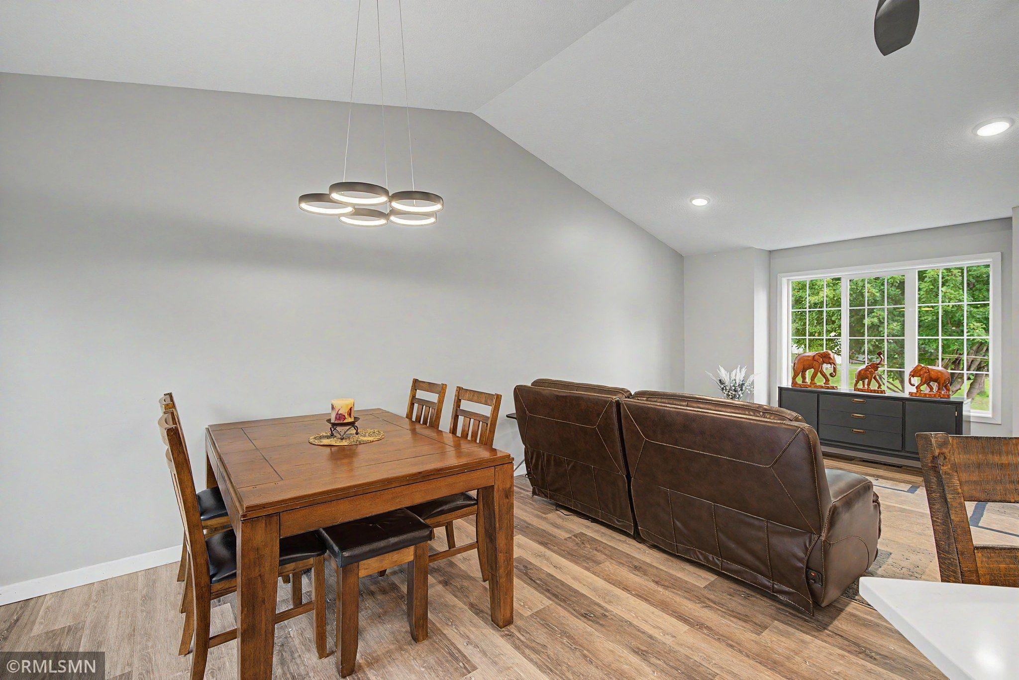 View of Residential at 748 101st Lane, Blaine MN 55434, Blaine (10 of 33) - Mike Wilen | Minnesota Team Real Estate