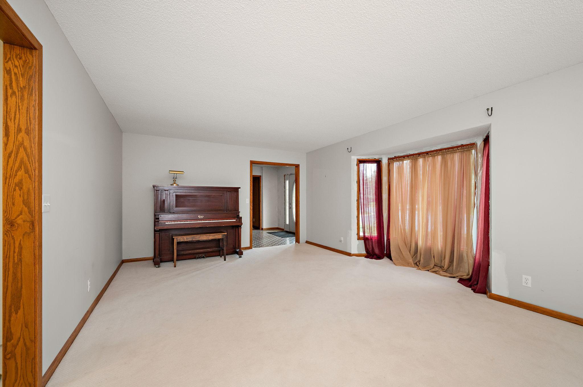 View of Residential at 4505 Upland Lane, Plymouth MN 55446, Plymouth (12 of 24) - Mike Wilen | Minnesota Team Real Estate