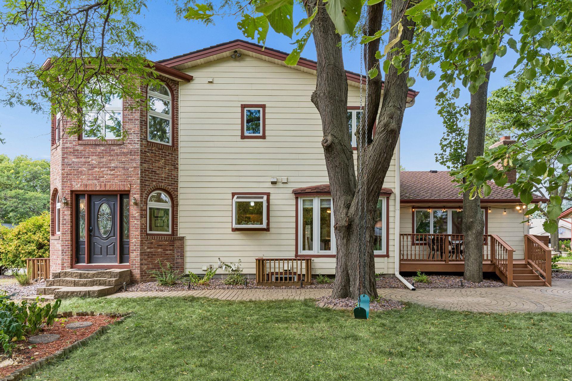 View of Residential at 1836 Prior Avenue, Falcon Heights MN 55113, Falcon Heights (32 of 36) - Mike Wilen | Minnesota Team Real Estate