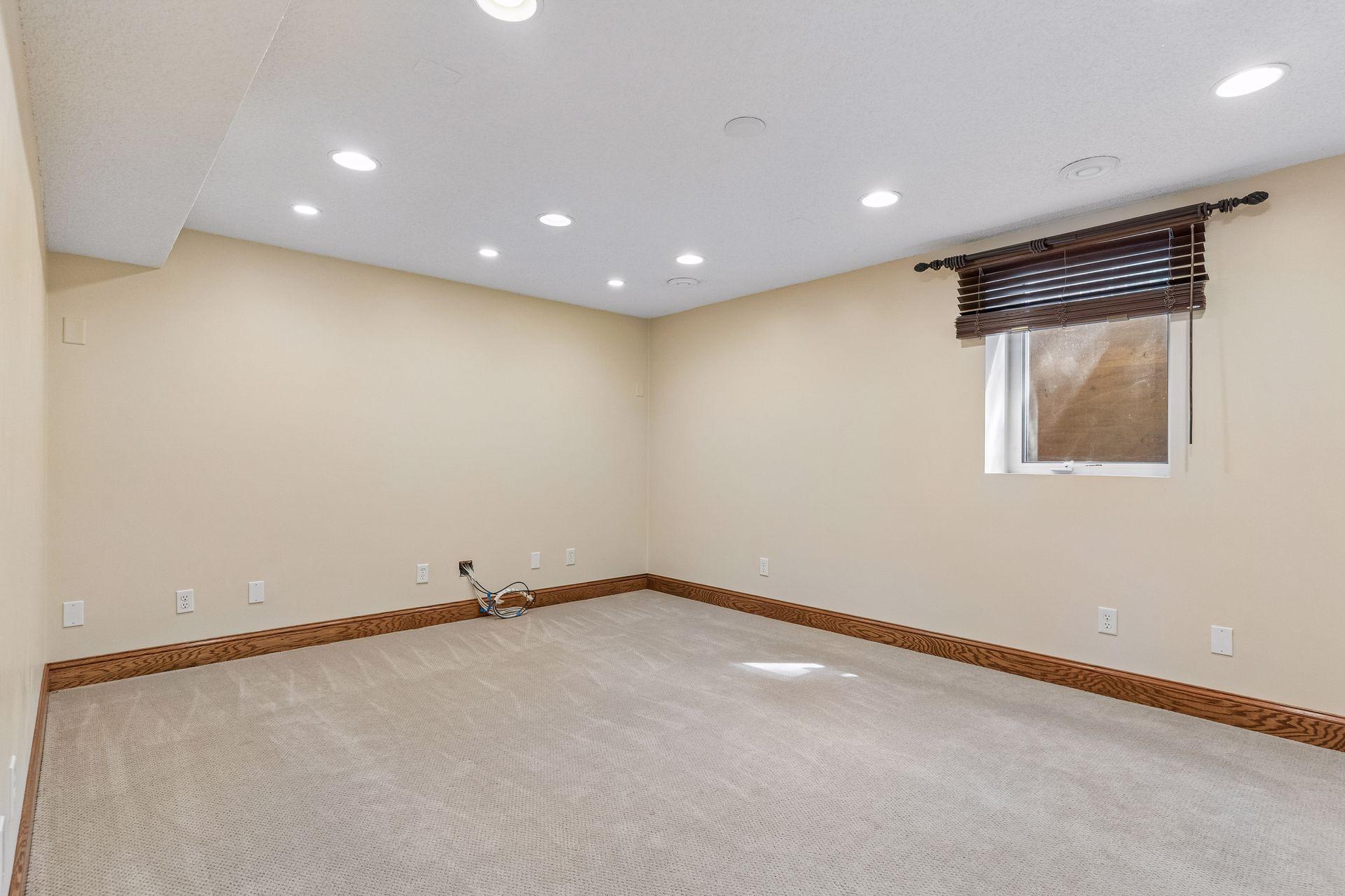 View of Residential at 1836 Prior Avenue, Falcon Heights MN 55113, Falcon Heights (27 of 36) - Mike Wilen | Minnesota Team Real Estate