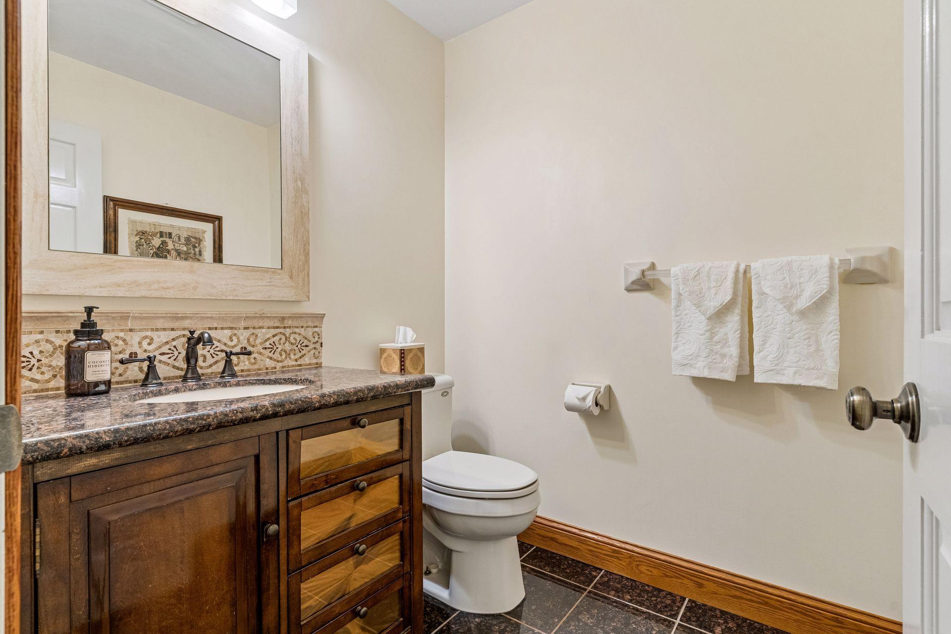 View of Residential at 1836 Prior Avenue, Falcon Heights MN 55113, Falcon Heights (15 of 36) - Mike Wilen | Minnesota Team Real Estate