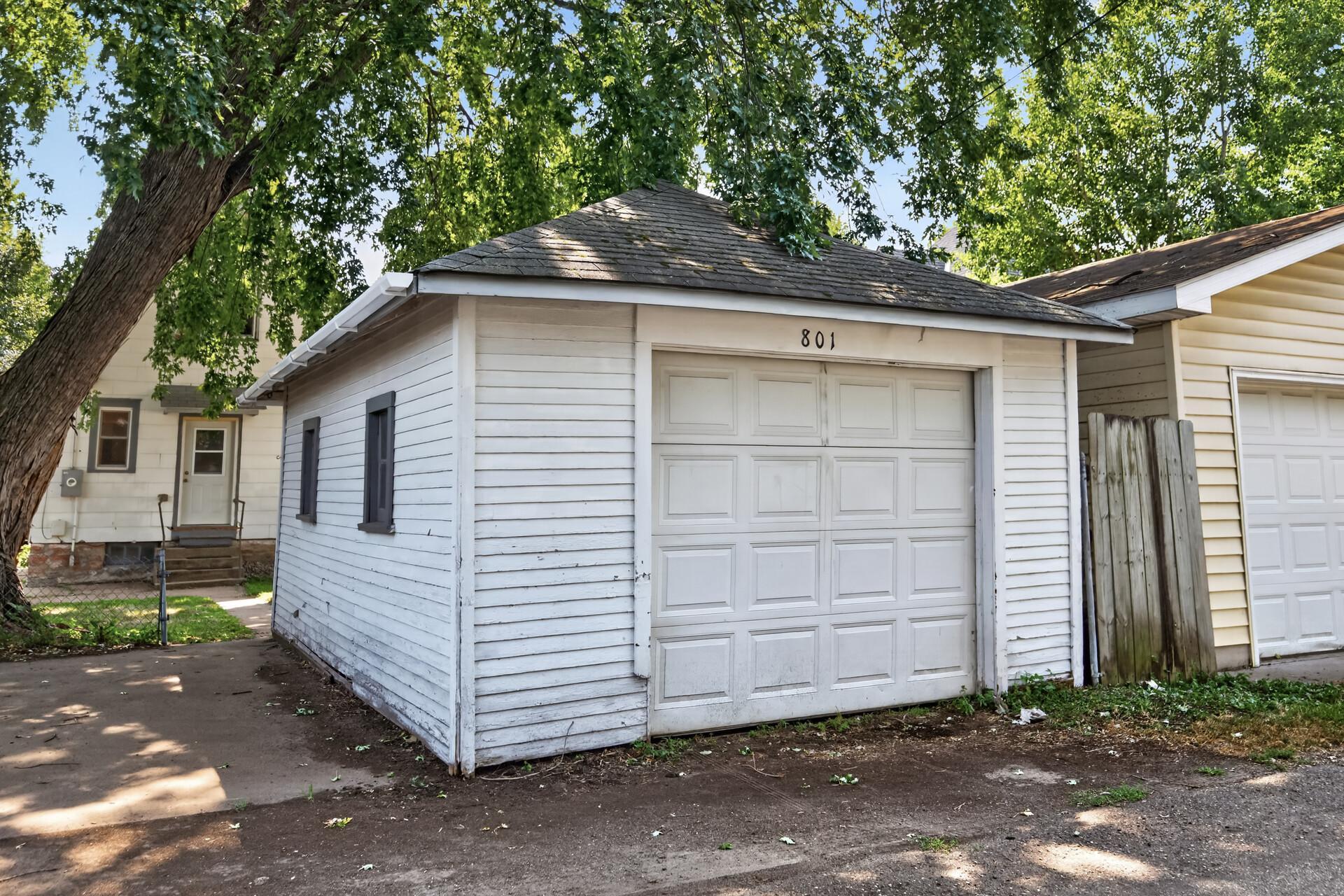 View of Residential at 801 Armstrong Avenue, Saint Paul MN 55102, Saint Paul (46 of 46) - Mike Wilen | Minnesota Team Real Estate