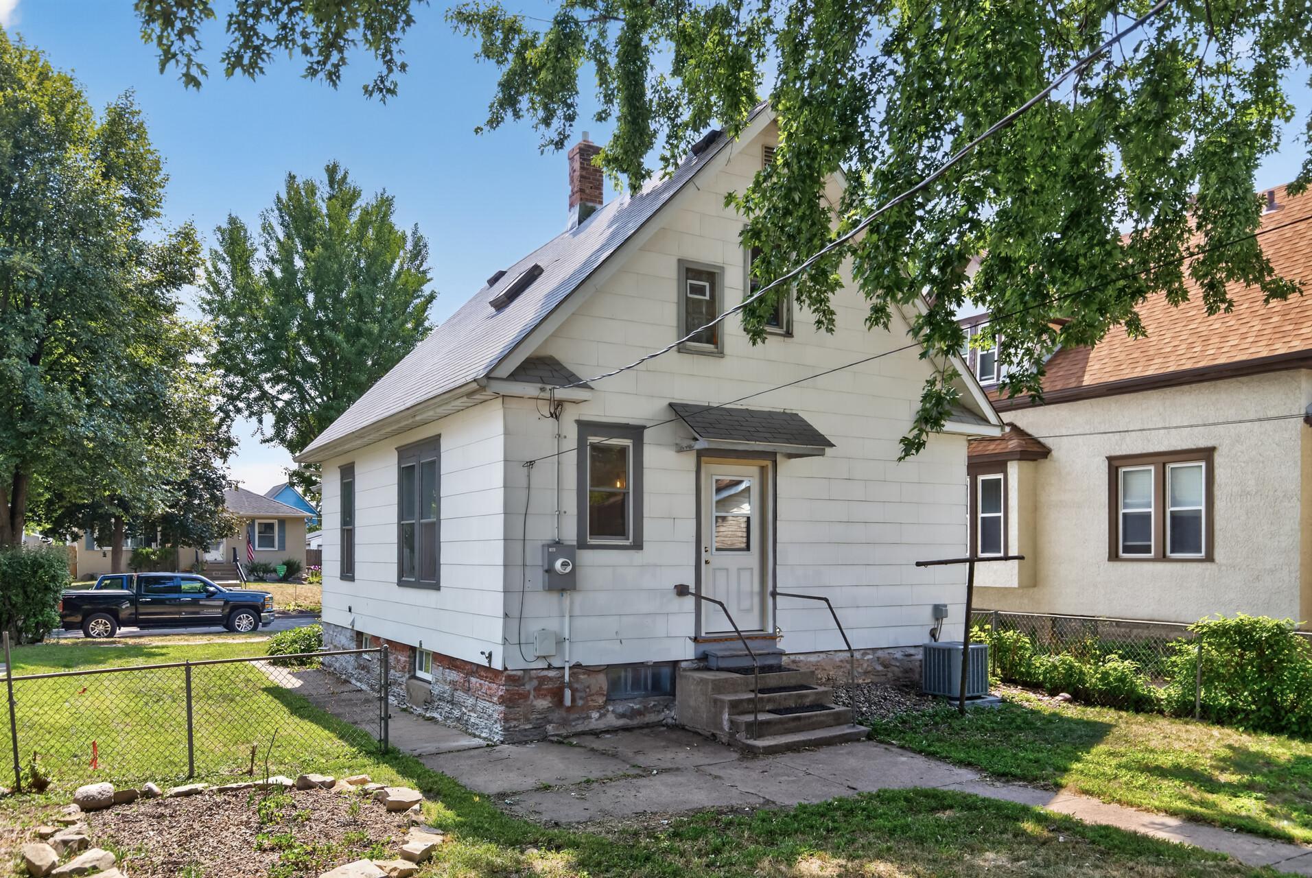 View of Residential at 801 Armstrong Avenue, Saint Paul MN 55102, Saint Paul (43 of 46) - Mike Wilen | Minnesota Team Real Estate