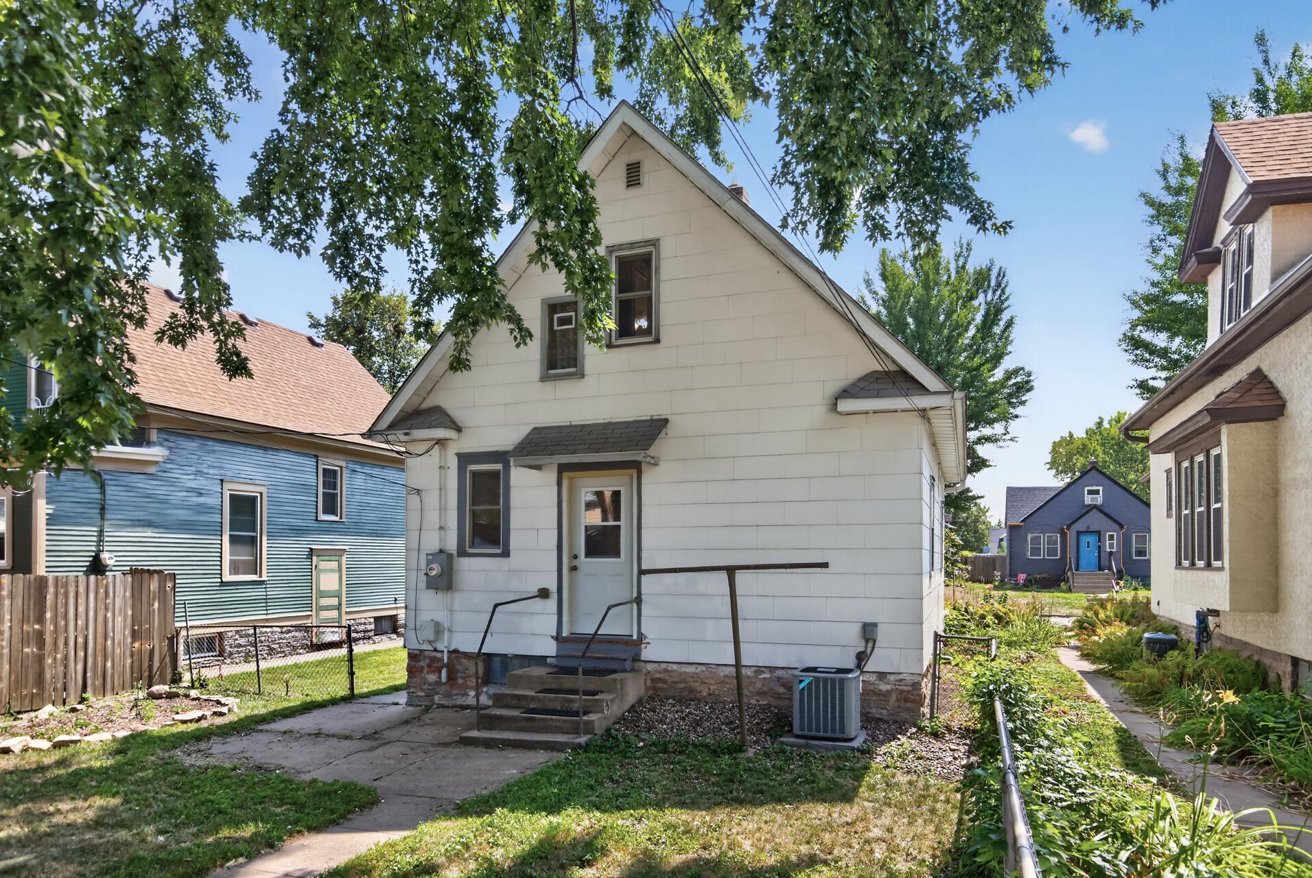 View of Residential at 801 Armstrong Avenue, Saint Paul MN 55102, Saint Paul (41 of 46) - Mike Wilen | Minnesota Team Real Estate
