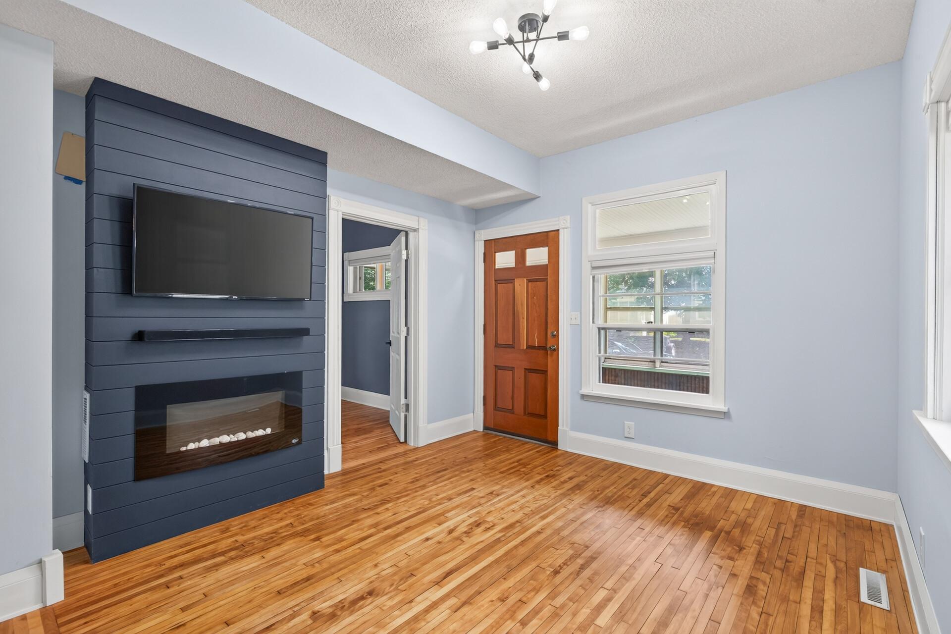 View of Residential at 801 Armstrong Avenue, Saint Paul MN 55102, Saint Paul (10 of 46) - Mike Wilen | Minnesota Team Real Estate