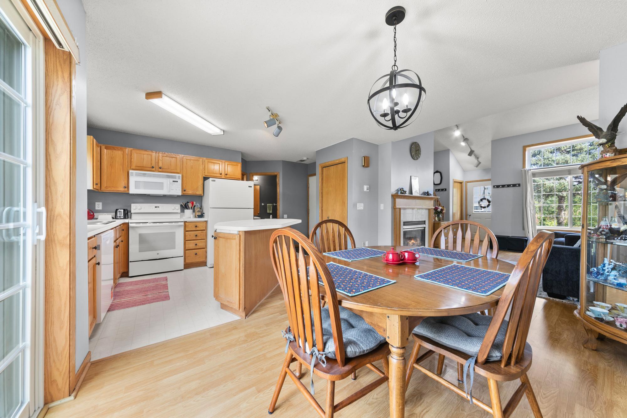 View of Residential at 446 Mission Hills Way, Chanhassen MN 55317, Chanhassen (13 of 32) - Mike Wilen | Minnesota Team Real Estate