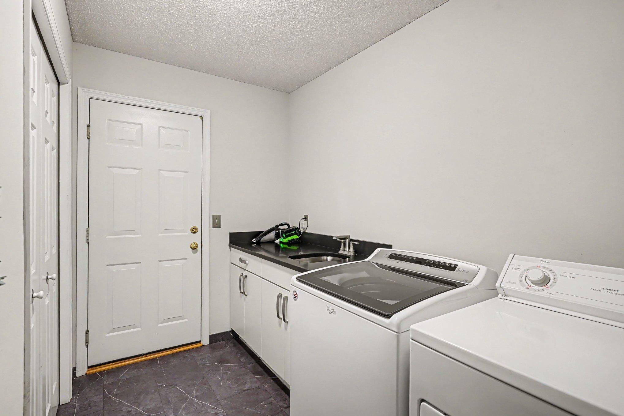 View of Residential at 13815 Falcon Avenue, Apple Valley MN 55124, Apple Valley (19 of 32) - Mike Wilen | Minnesota Team Real Estate