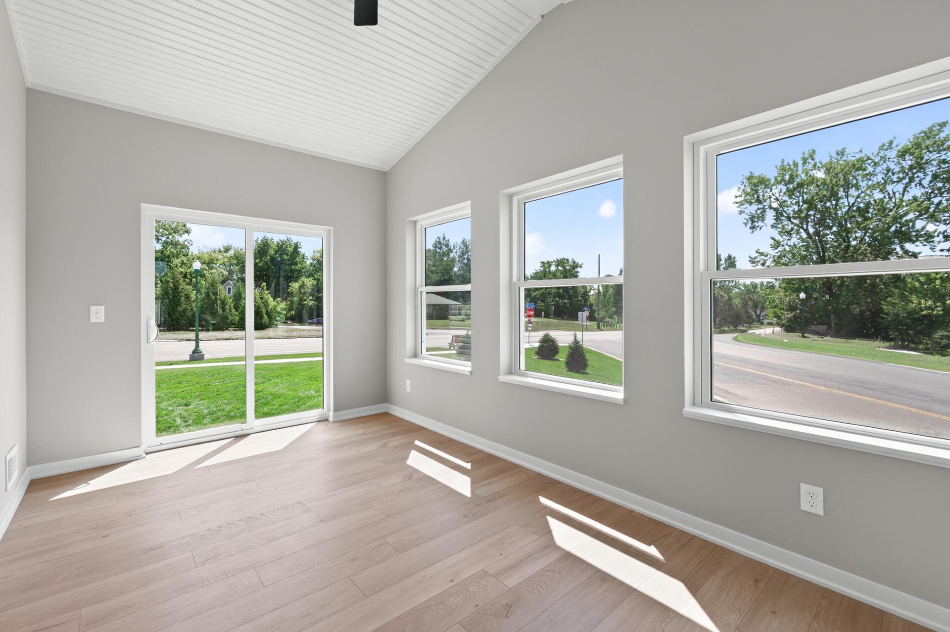 View of Residential at 2353 7th Ave, North Saint Paul MN 55109, North Saint Paul (13 of 30) - Mike Wilen | Minnesota Team Real Estate