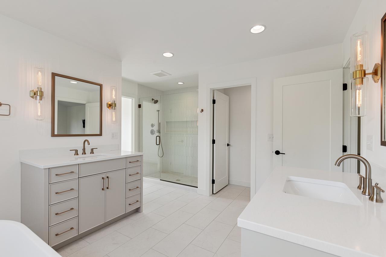 View of Residential at 6029 Abbott Avenue, Edina MN 55410, Edina (17 of 34) - Mike Wilen | Minnesota Team Real Estate