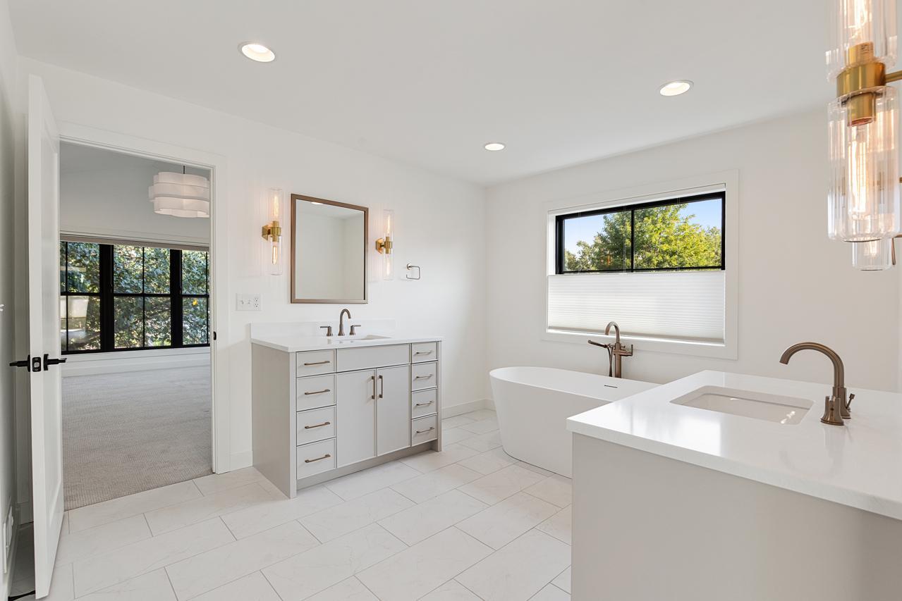 View of Residential at 6029 Abbott Avenue, Edina MN 55410, Edina (16 of 34) - Mike Wilen | Minnesota Team Real Estate