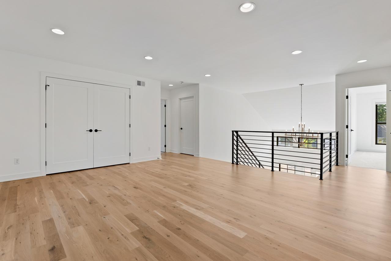 View of Residential at 6029 Abbott Avenue, Edina MN 55410, Edina (27 of 34) - Mike Wilen | Minnesota Team Real Estate