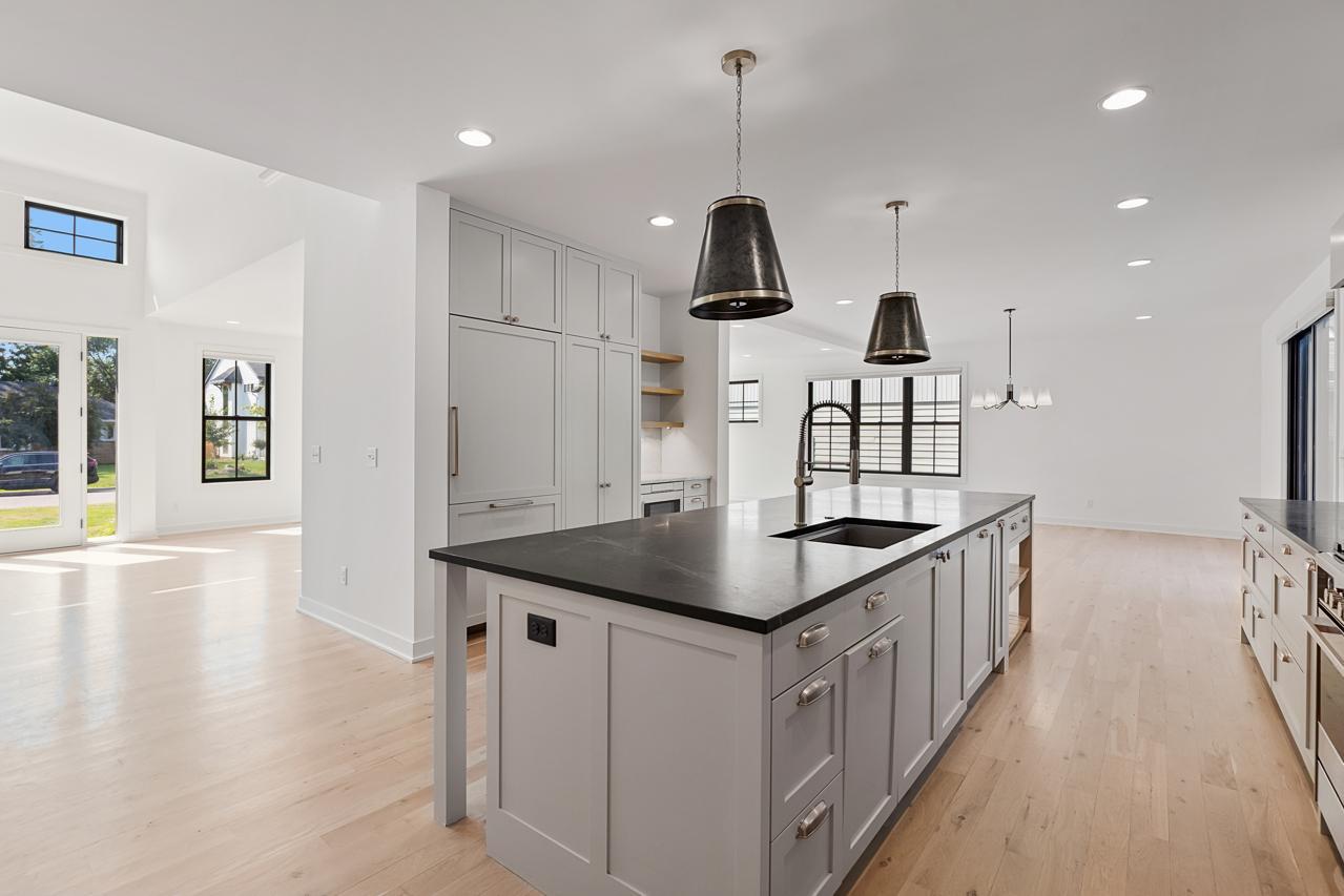 View of Residential at 6029 Abbott Avenue, Edina MN 55410, Edina (9 of 34) - Mike Wilen | Minnesota Team Real Estate