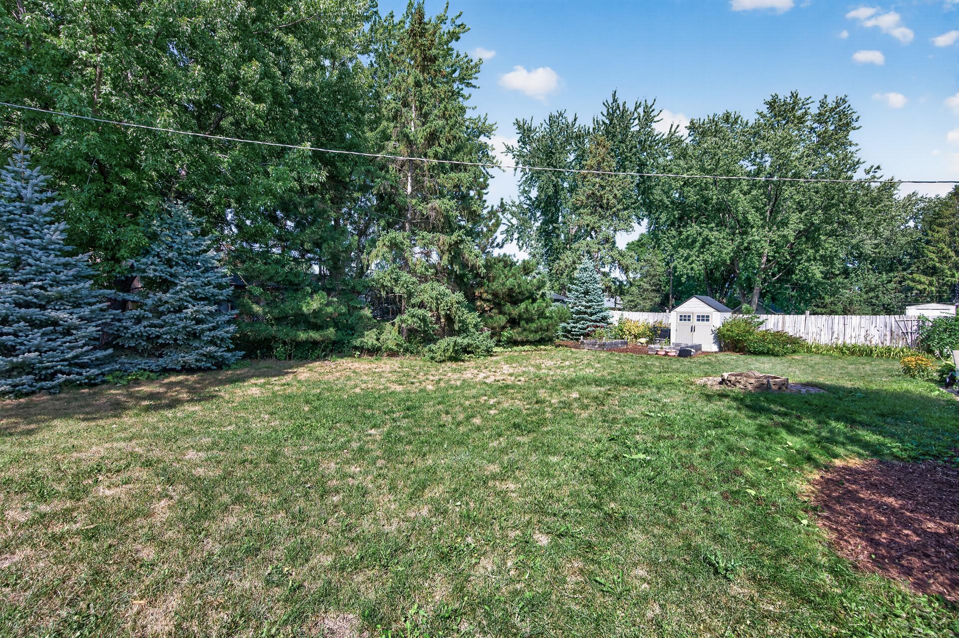 View of Residential at 958 Cortland Drive, Apple Valley MN 55124, Apple Valley (39 of 42) - Mike Wilen | Minnesota Team Real Estate