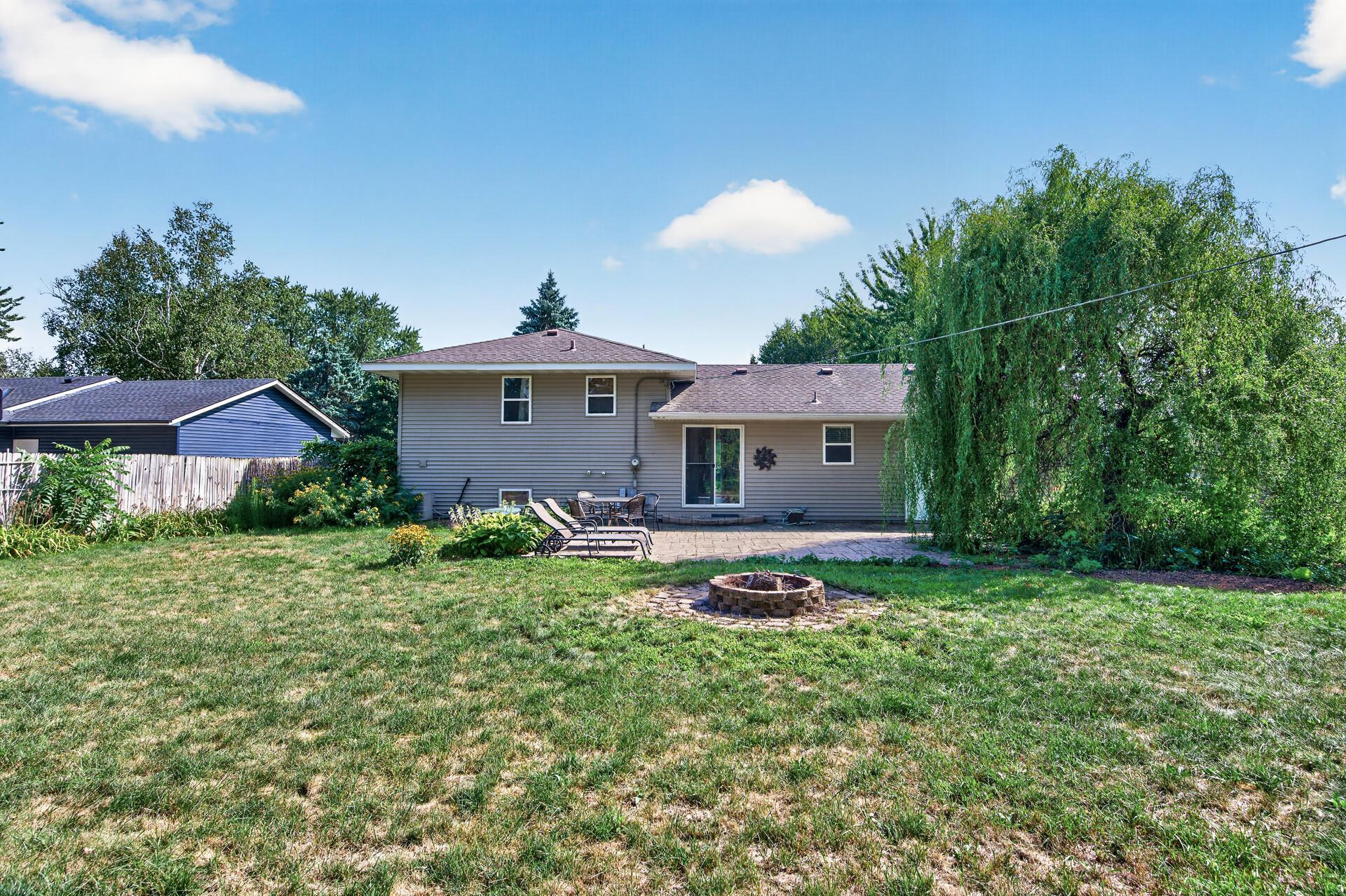 View of Residential at 958 Cortland Drive, Apple Valley MN 55124, Apple Valley (41 of 42) - Mike Wilen | Minnesota Team Real Estate