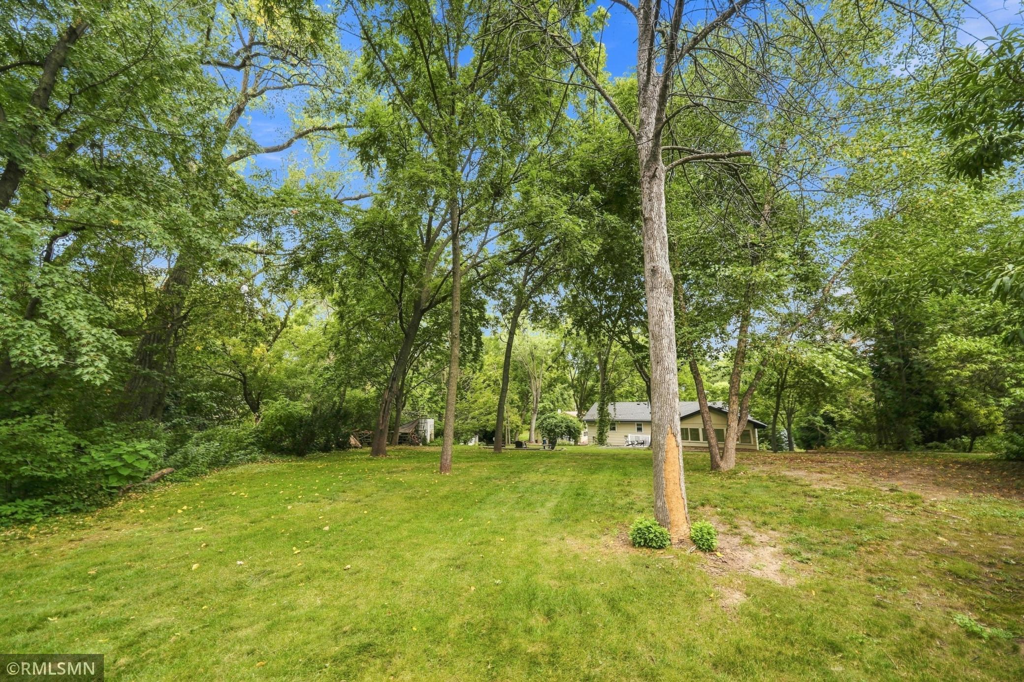 View of Residential at 13240 Dahlgren Road, Minnetonka MN 55305, Minnetonka (53 of 57) - Mike Wilen | Minnesota Team Real Estate