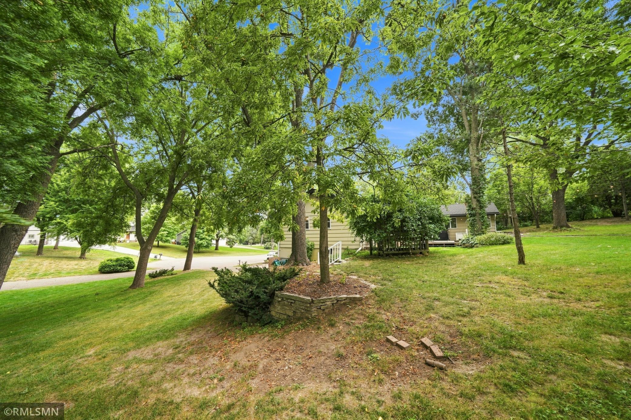 View of Residential at 13240 Dahlgren Road, Minnetonka MN 55305, Minnetonka (46 of 57) - Mike Wilen | Minnesota Team Real Estate
