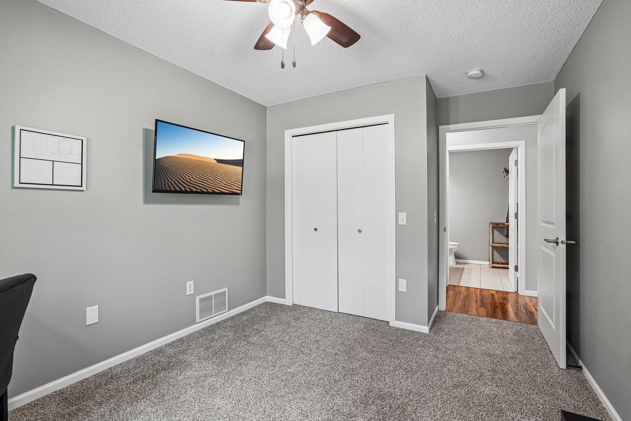 View of Residential at 27746 Woodland Drive, Chisago City MN 55013, Chisago City (19 of 36) - Mike Wilen | Minnesota Team Real Estate