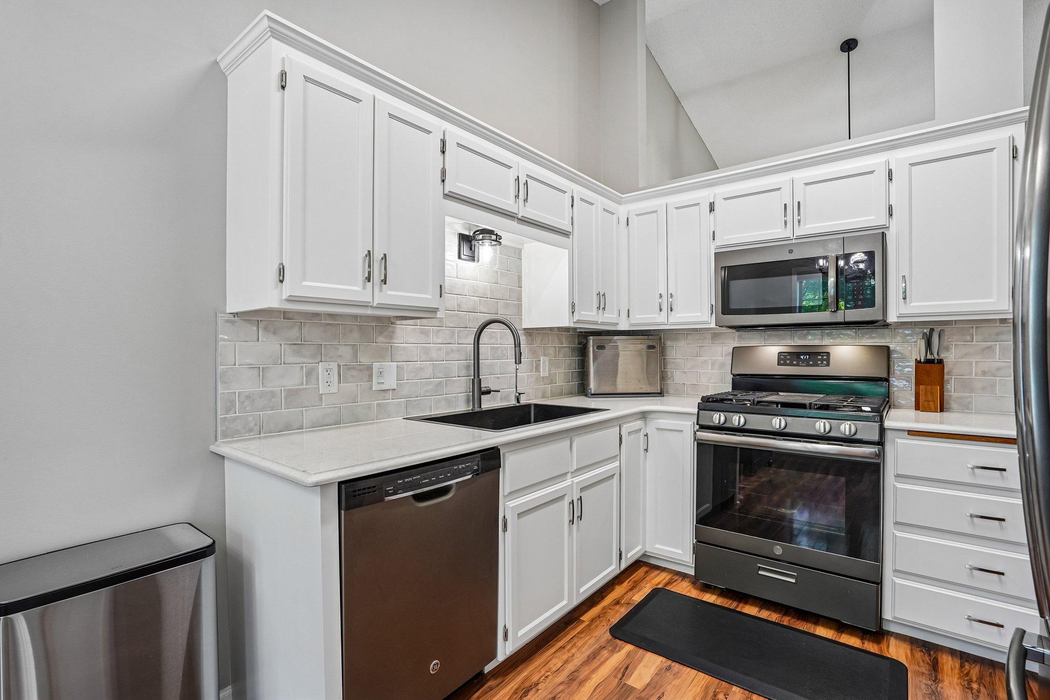 View of Residential at 27746 Woodland Drive, Chisago City MN 55013, Chisago City (8 of 36) - Mike Wilen | Minnesota Team Real Estate
