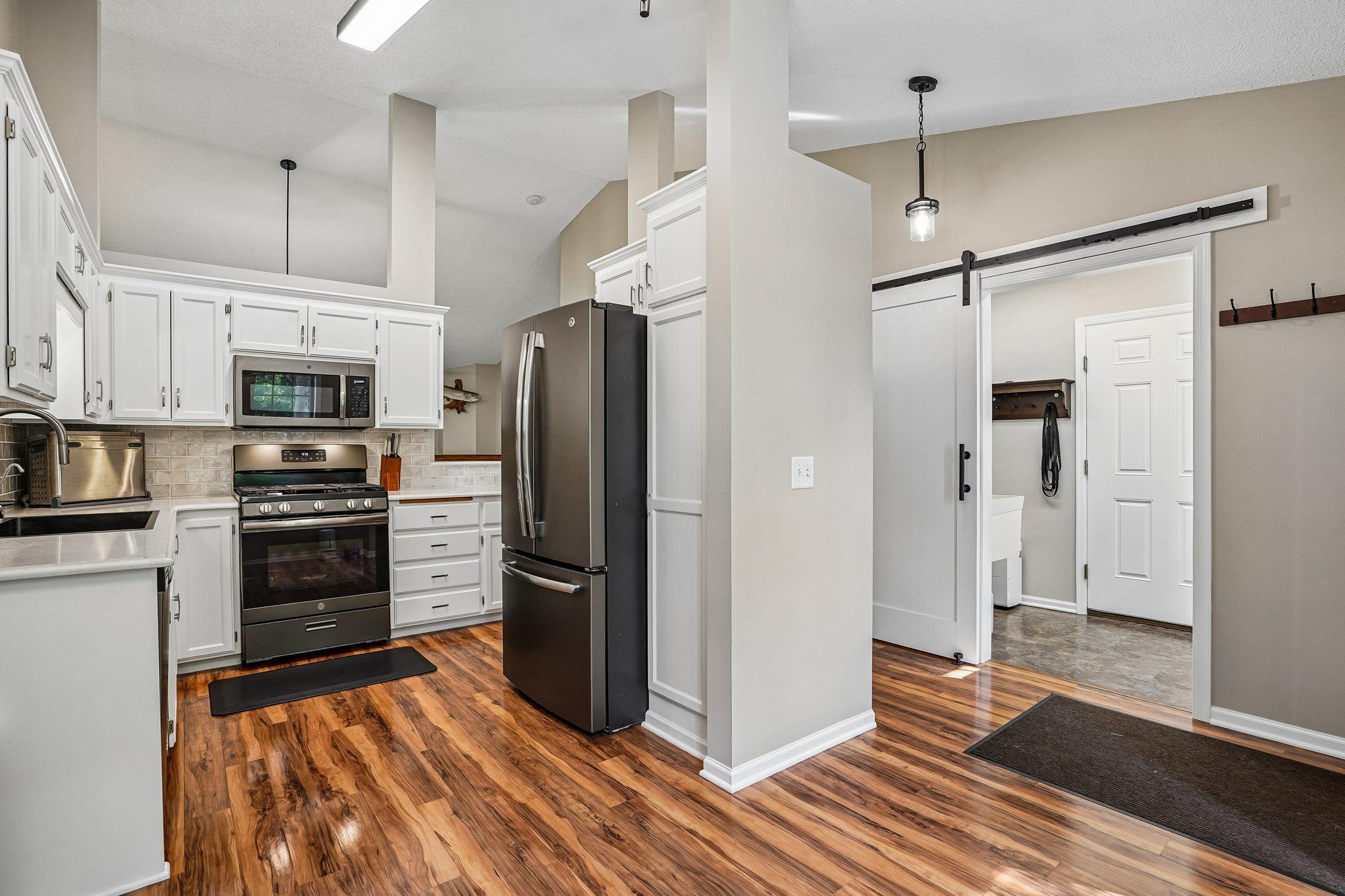 View of Residential at 27746 Woodland Drive, Chisago City MN 55013, Chisago City (9 of 36) - Mike Wilen | Minnesota Team Real Estate