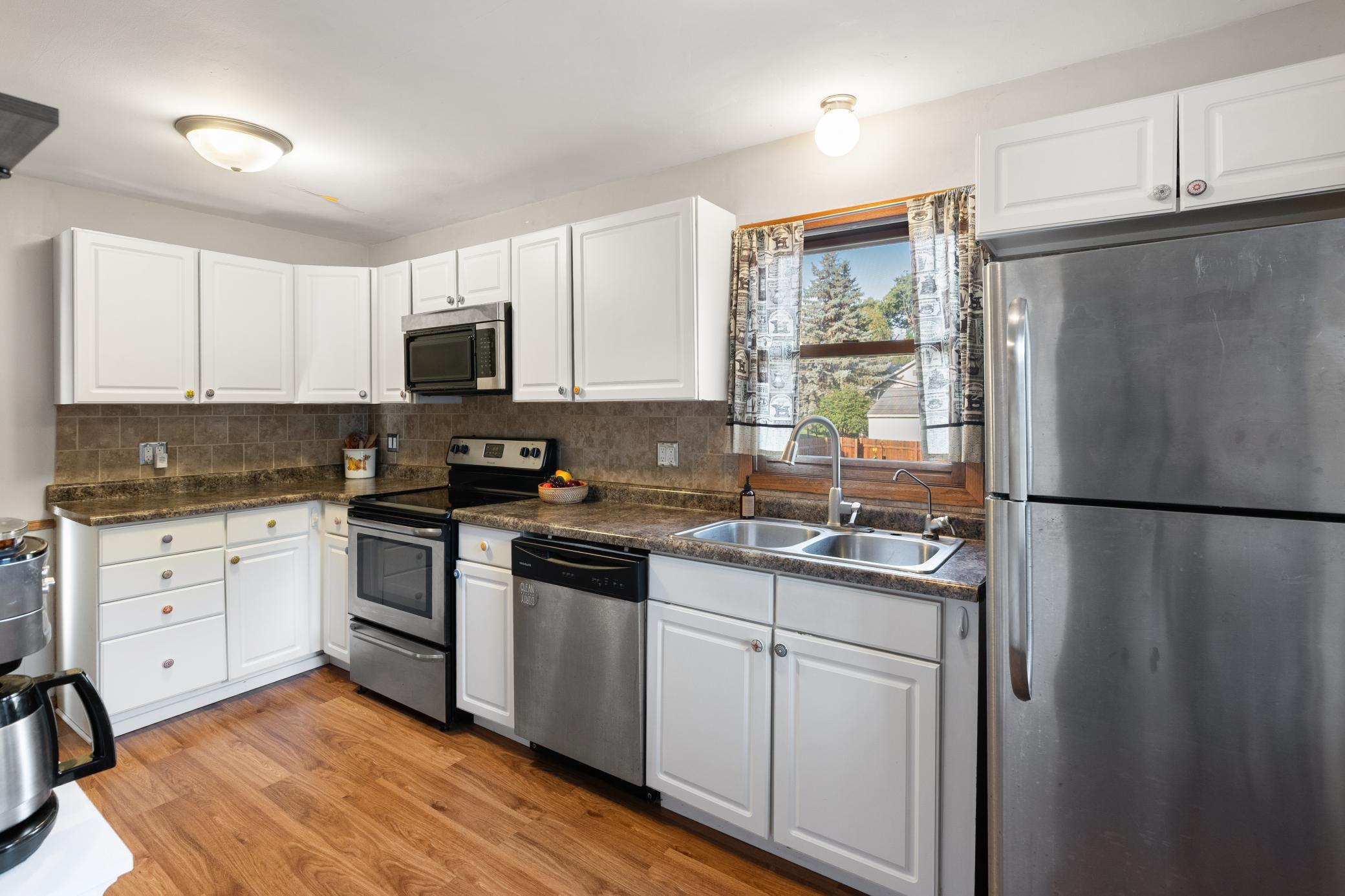 View of Residential at 2725 Division Street, North Saint Paul MN 55109, North Saint Paul (9 of 28) - Mike Wilen | Minnesota Team Real Estate