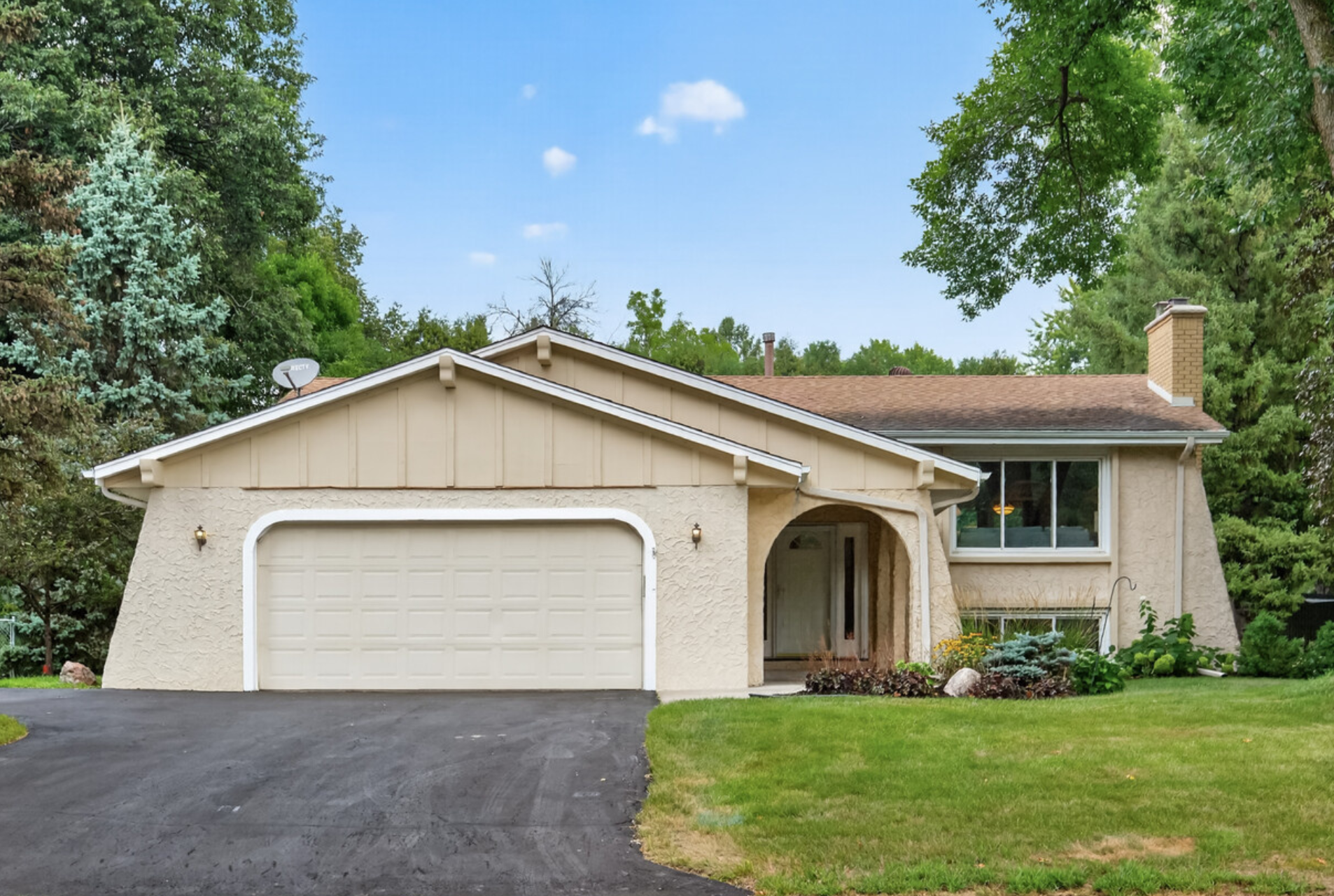 View of Residential at 18420 33rd Avenue, Plymouth MN 55447, Plymouth - Mike Wilen | Minnesota Team Real Estate